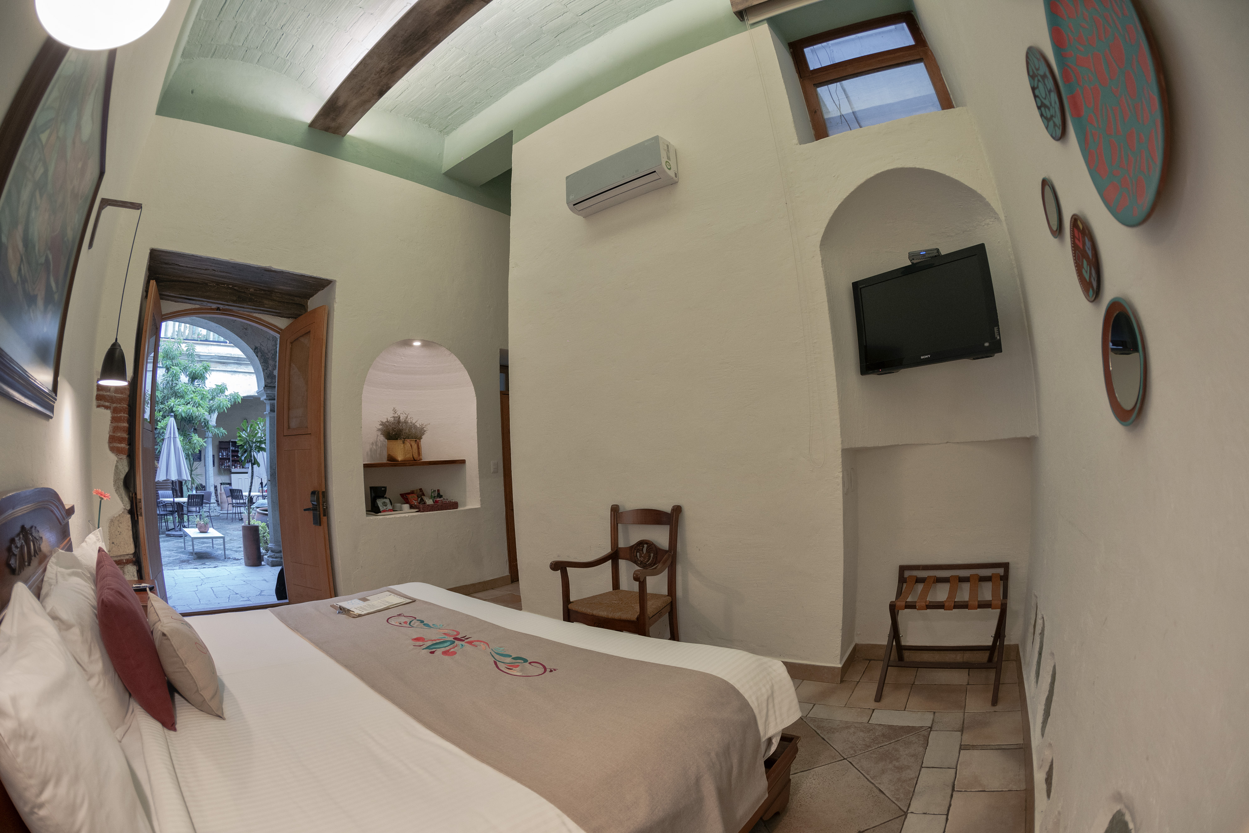 Double Superior King Bed