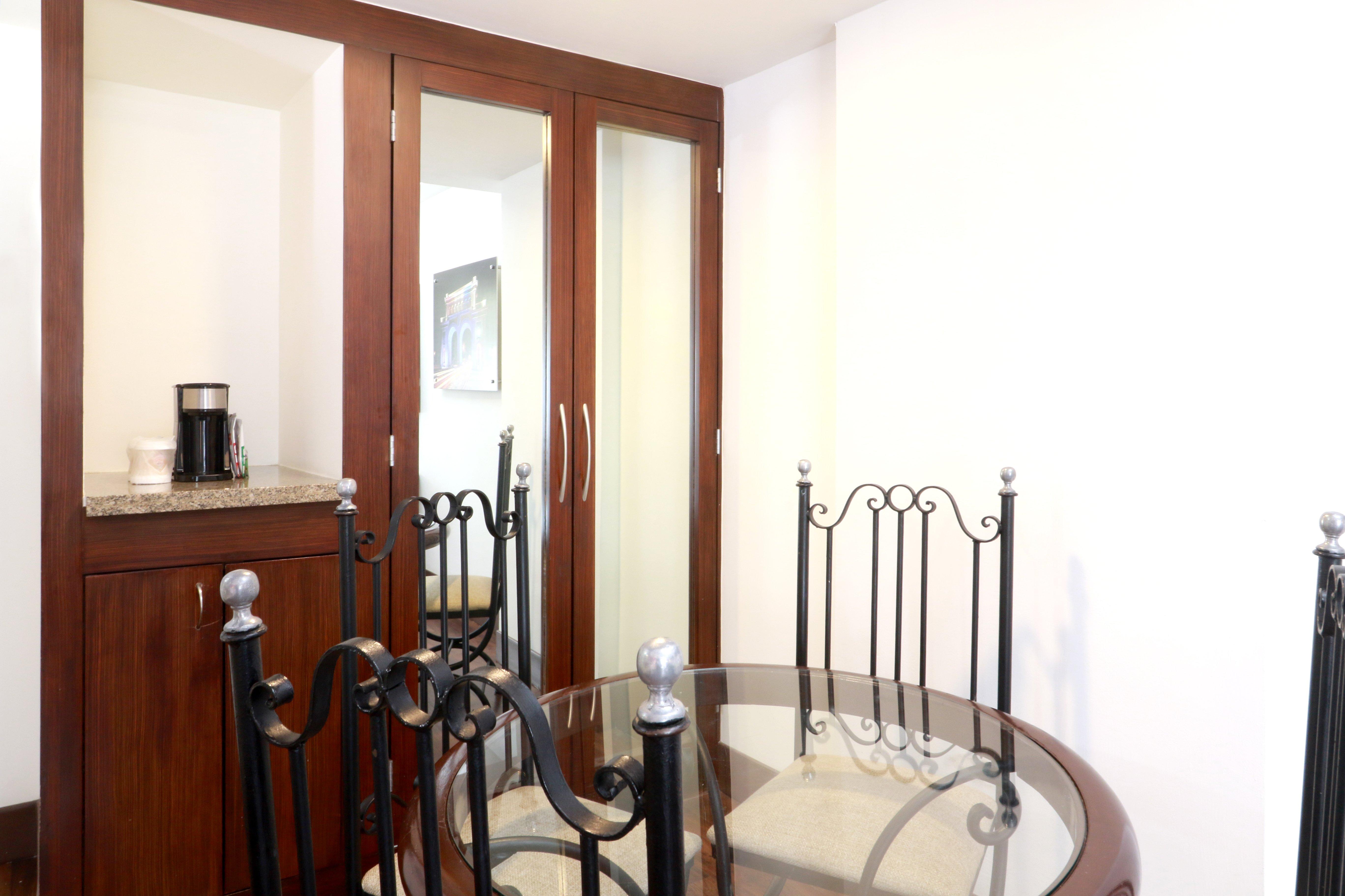 Double Two Queen Beds Premium