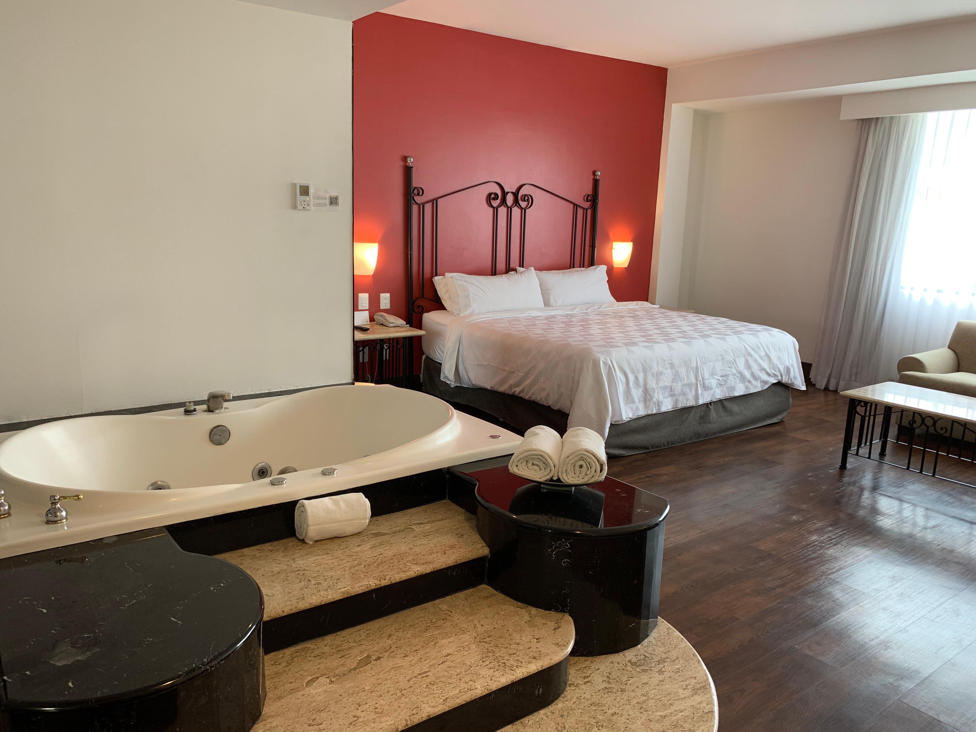 Suite King Bed with Jacuzzi