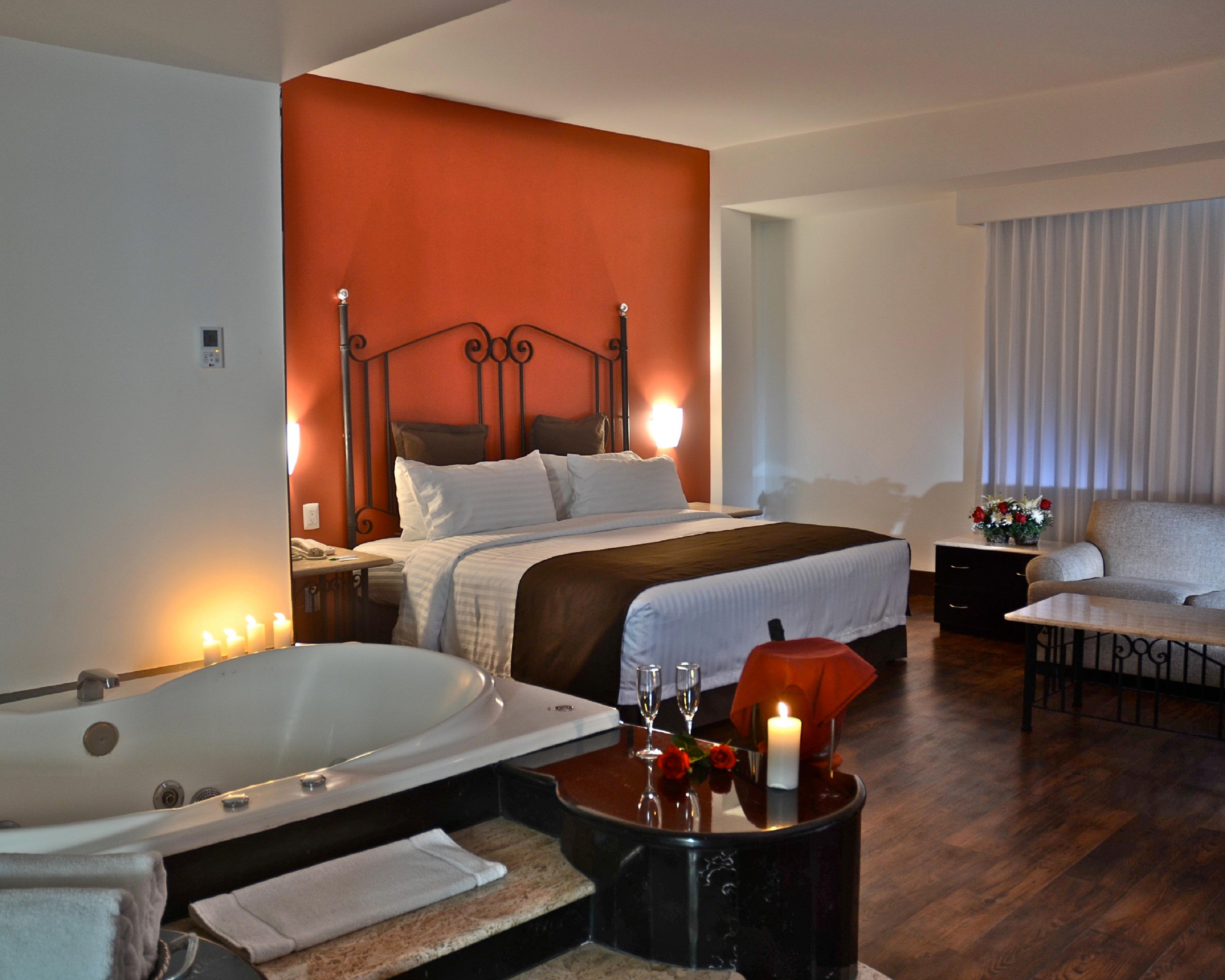 Suite King Bed with Jacuzzi