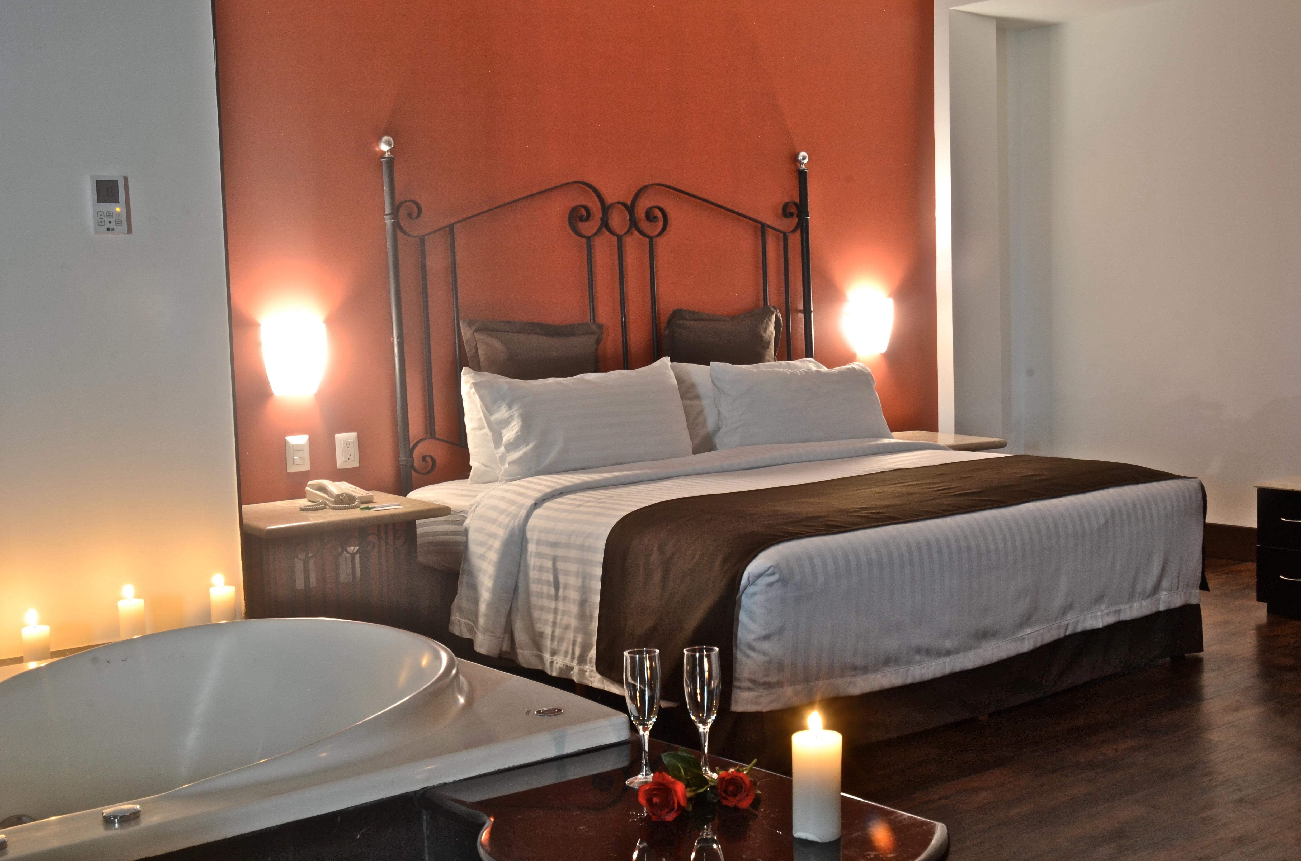 Suite King Bed with Jacuzzi