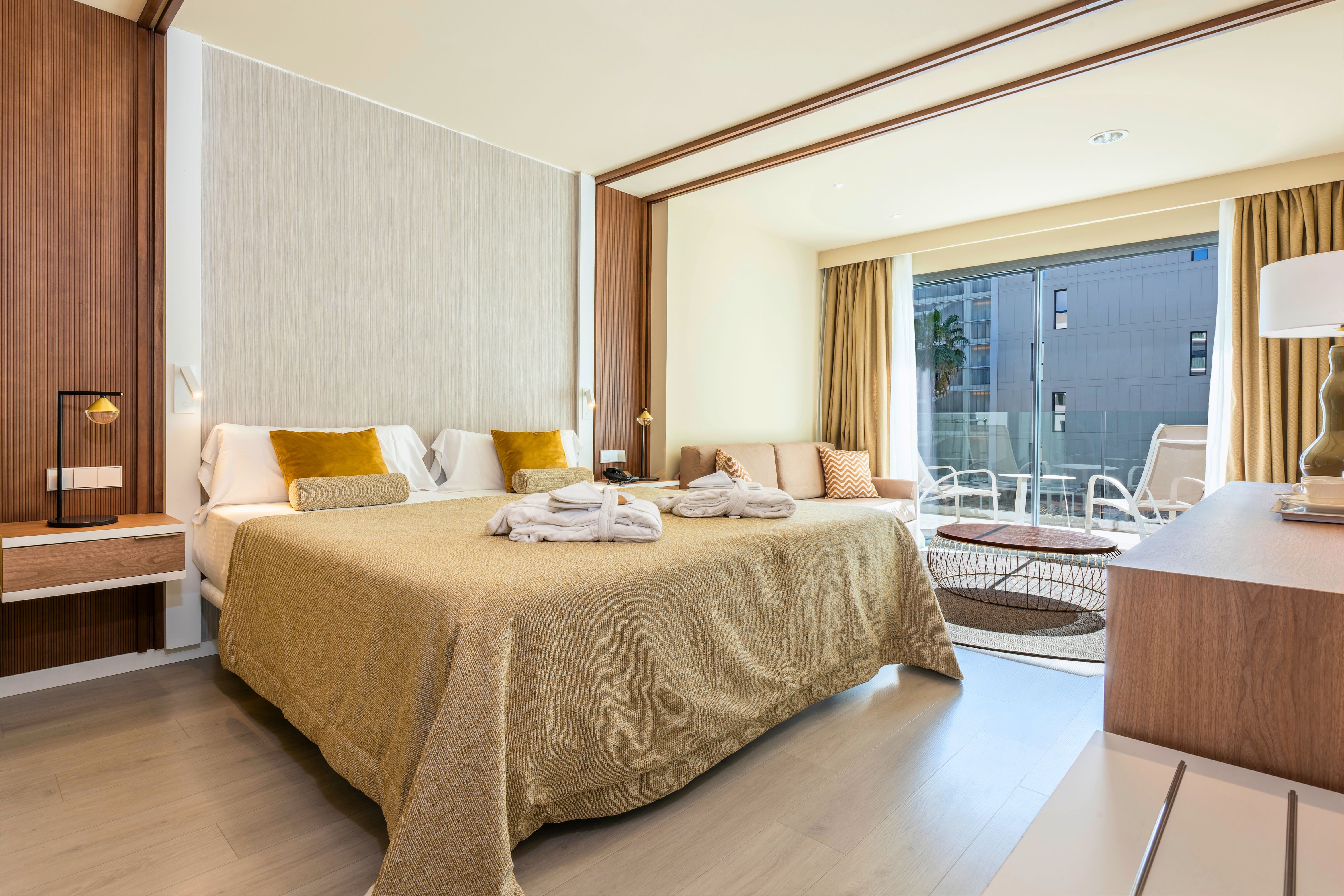 Junior Suite Standard