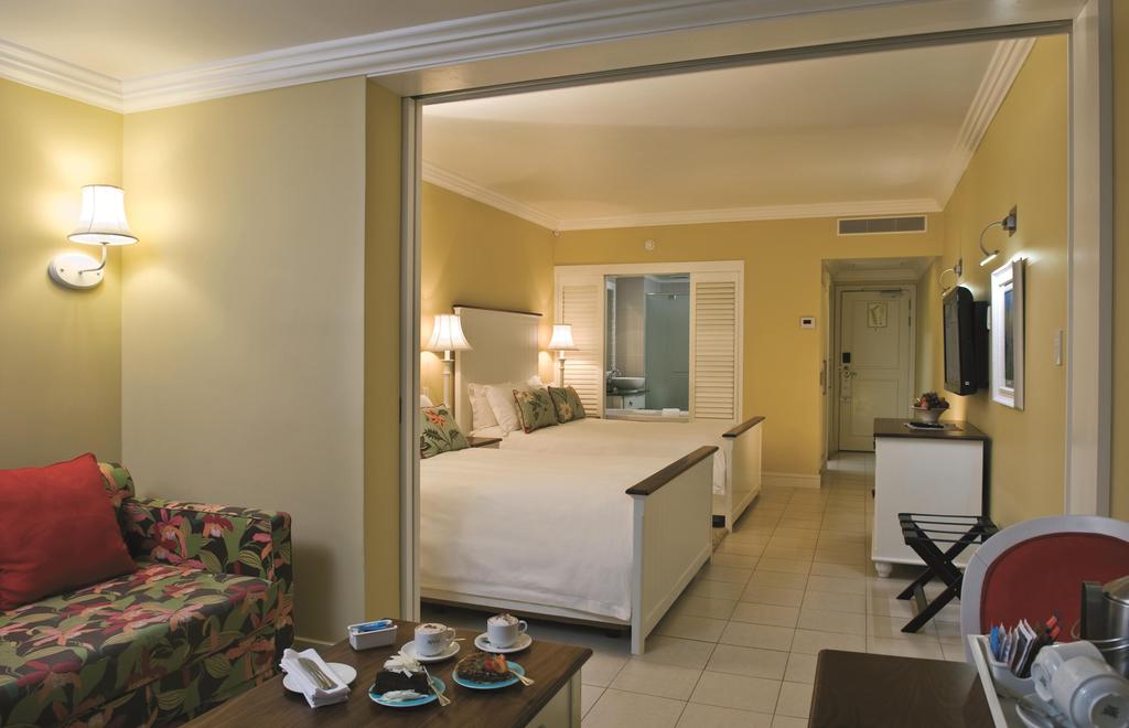 Family Room Deluxe Garden View