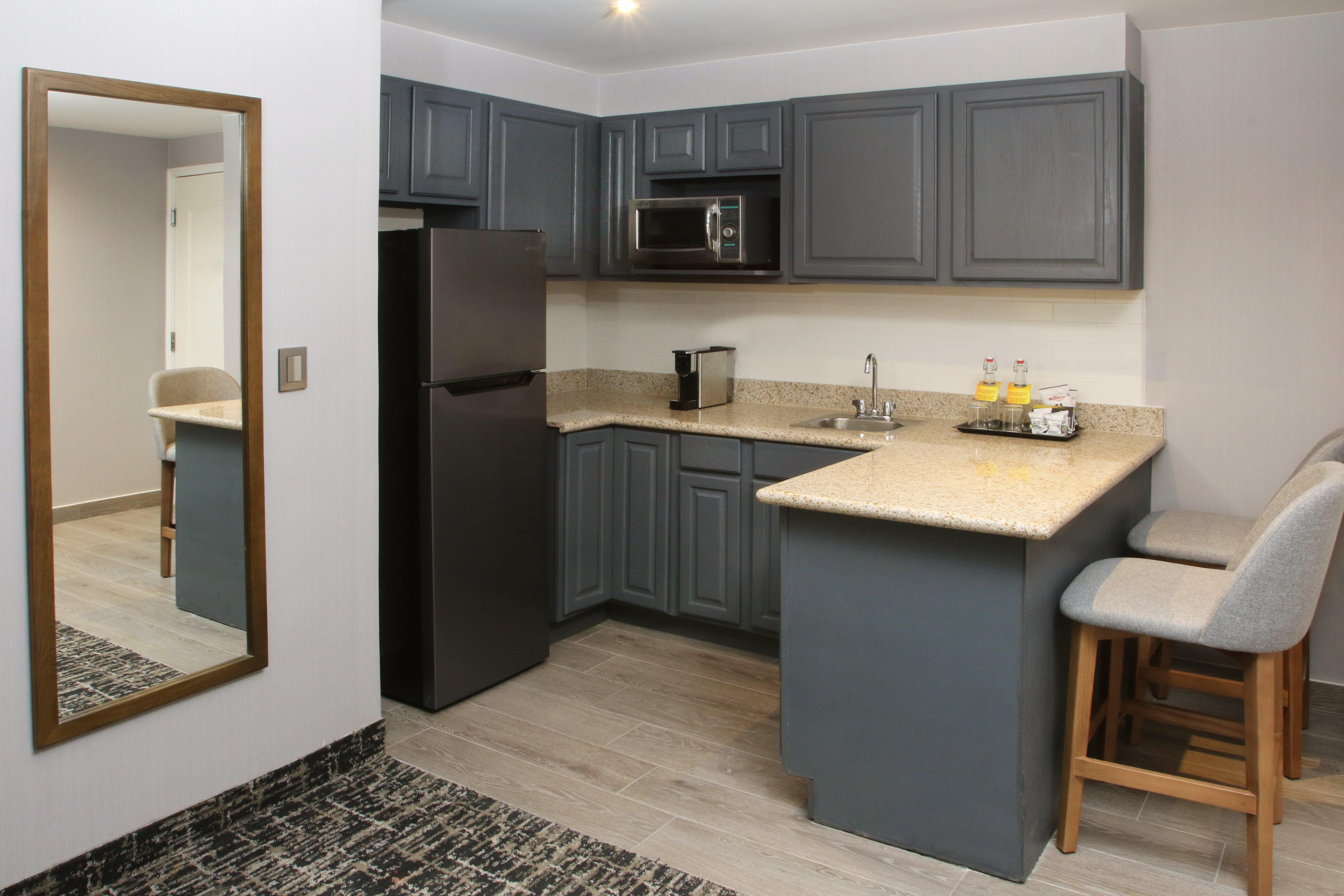 Suite Two Double Beds One Bedroom 