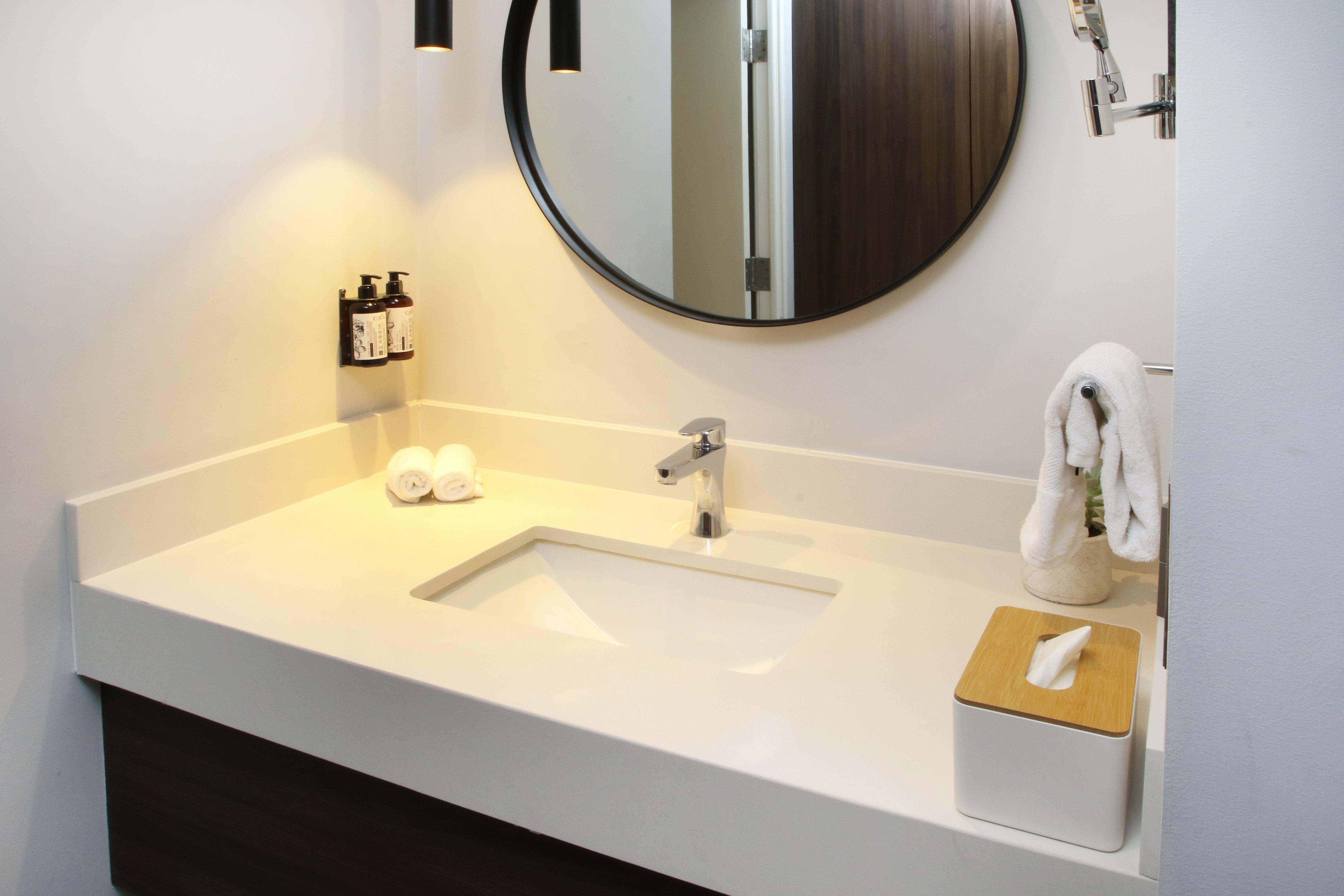 Suite Queen Size Bed