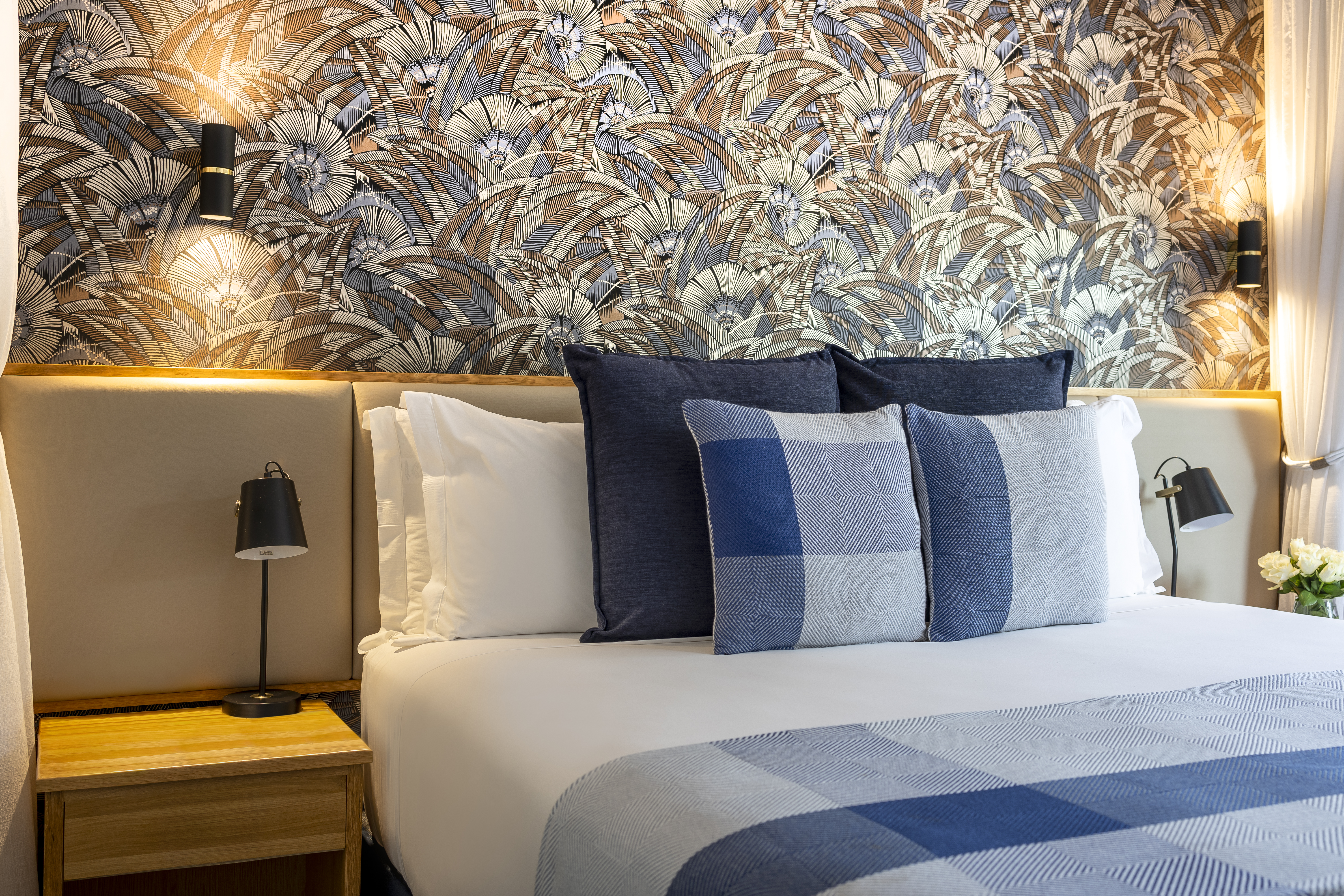 Double or Twin Standard