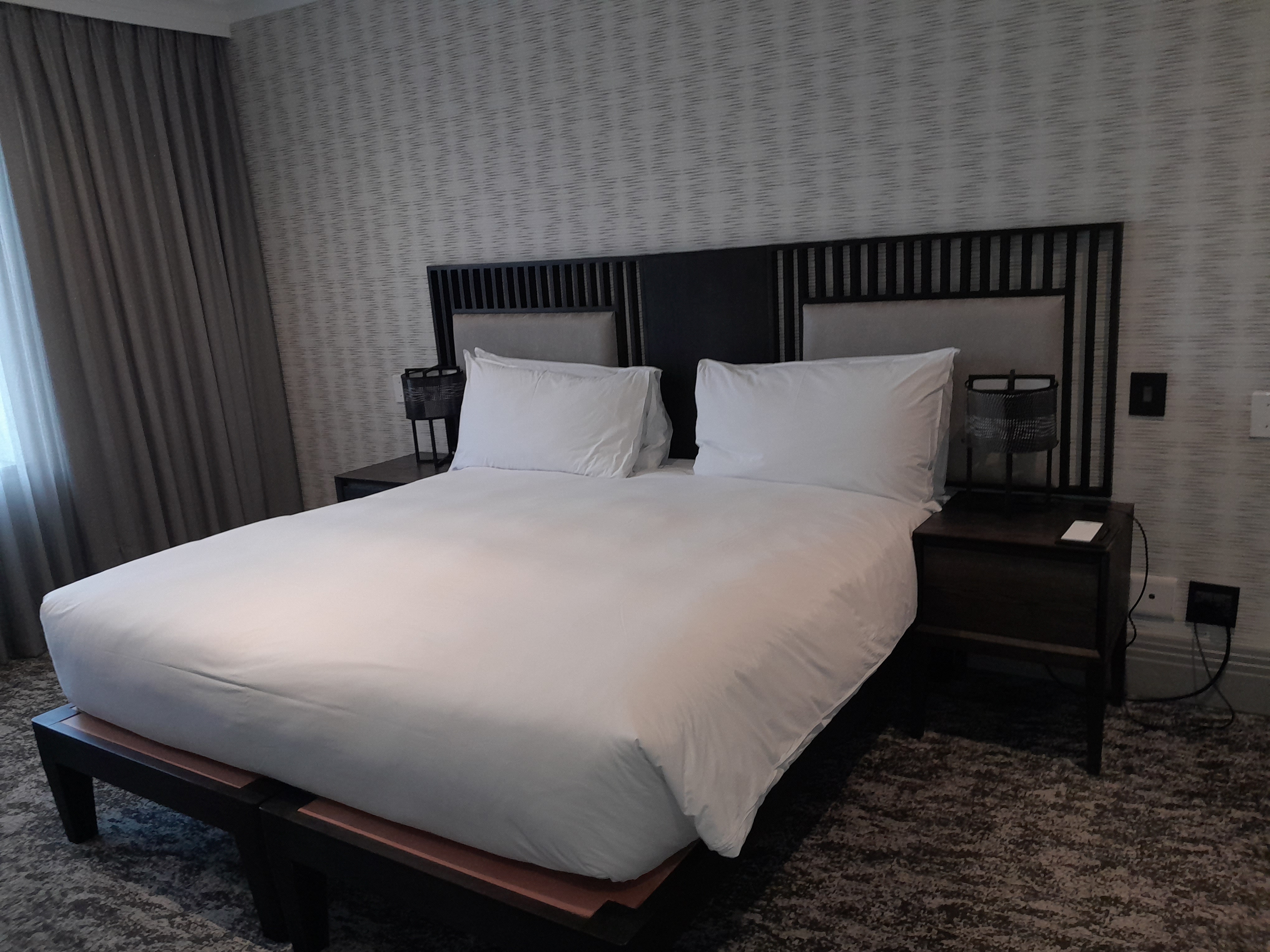 Room Executive