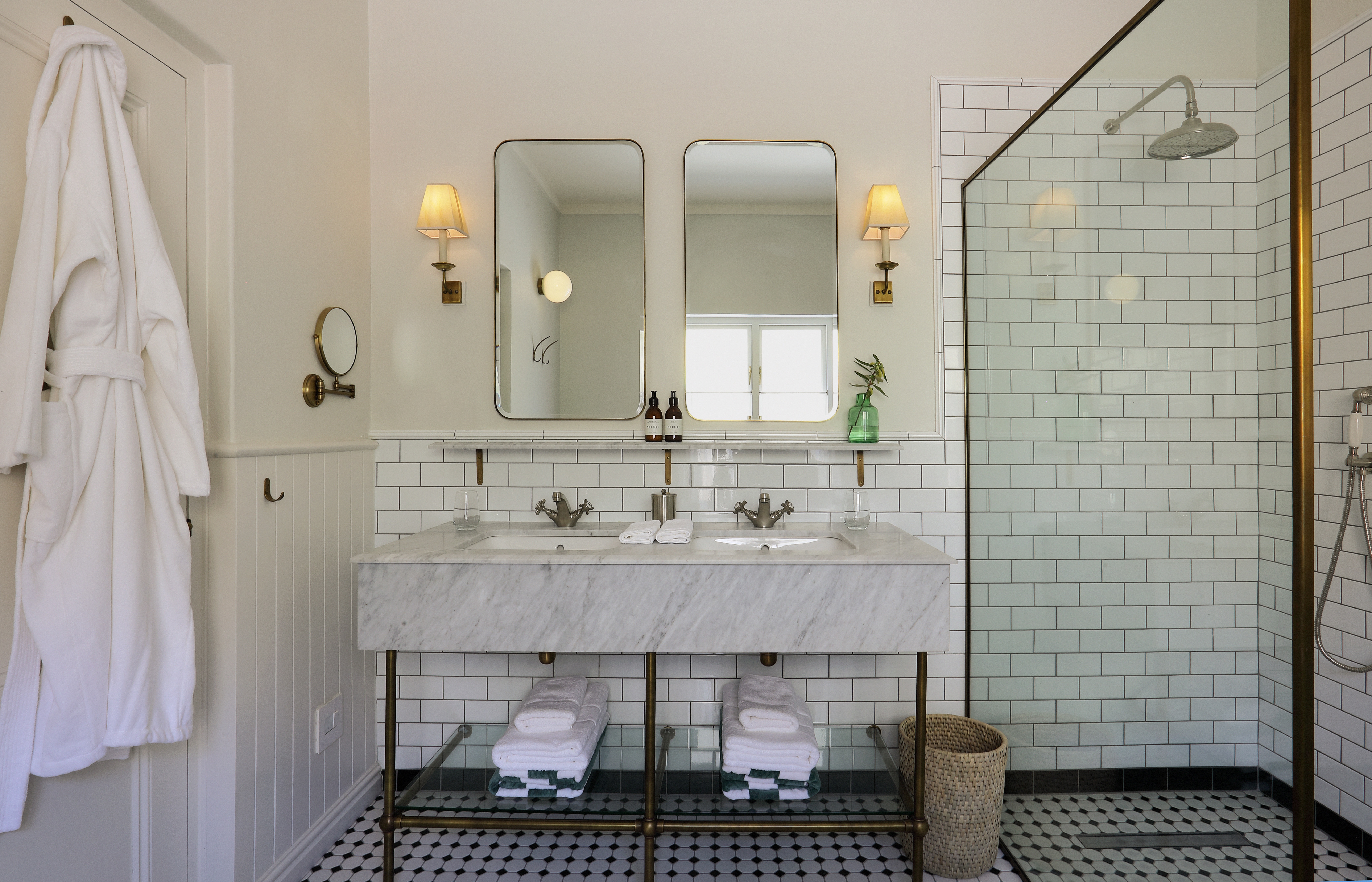 Double King Size Bed