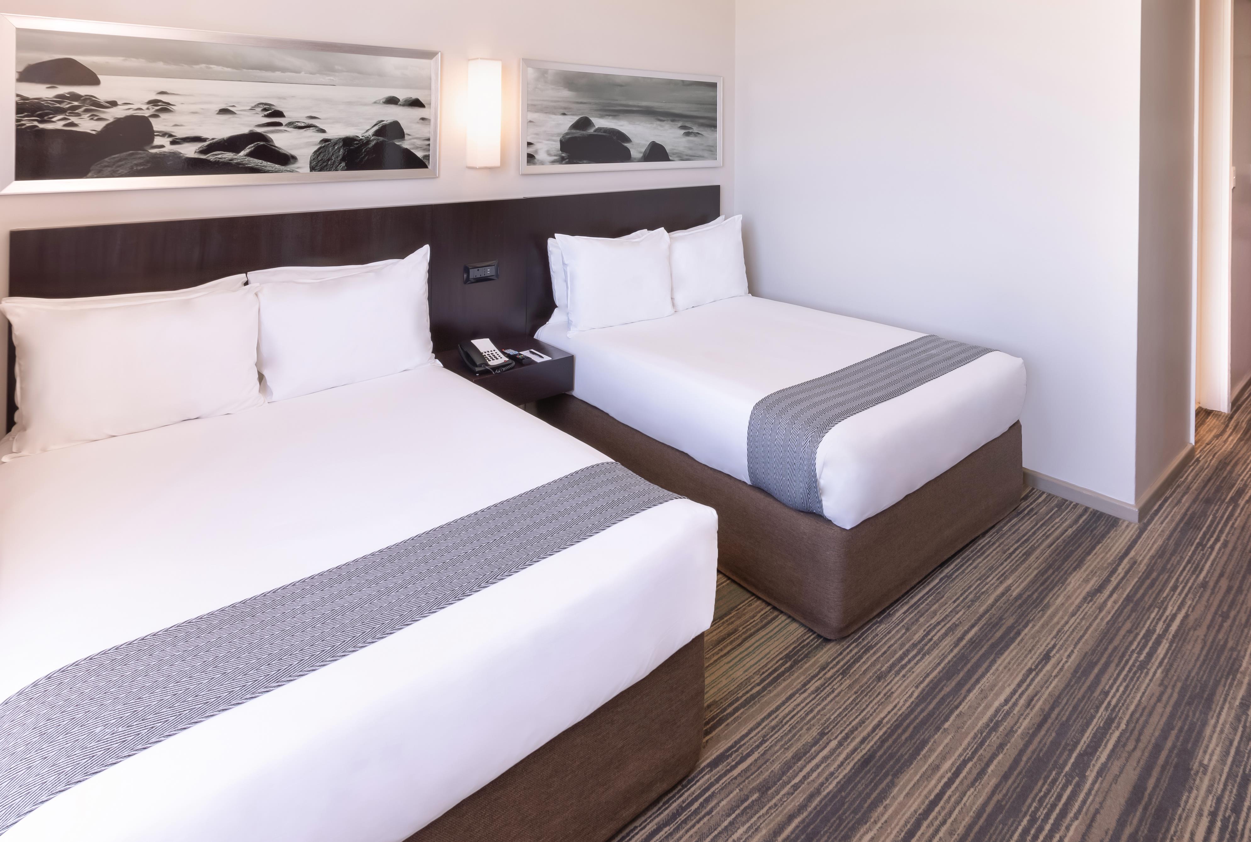 Room Two Double Beds Non Smoking