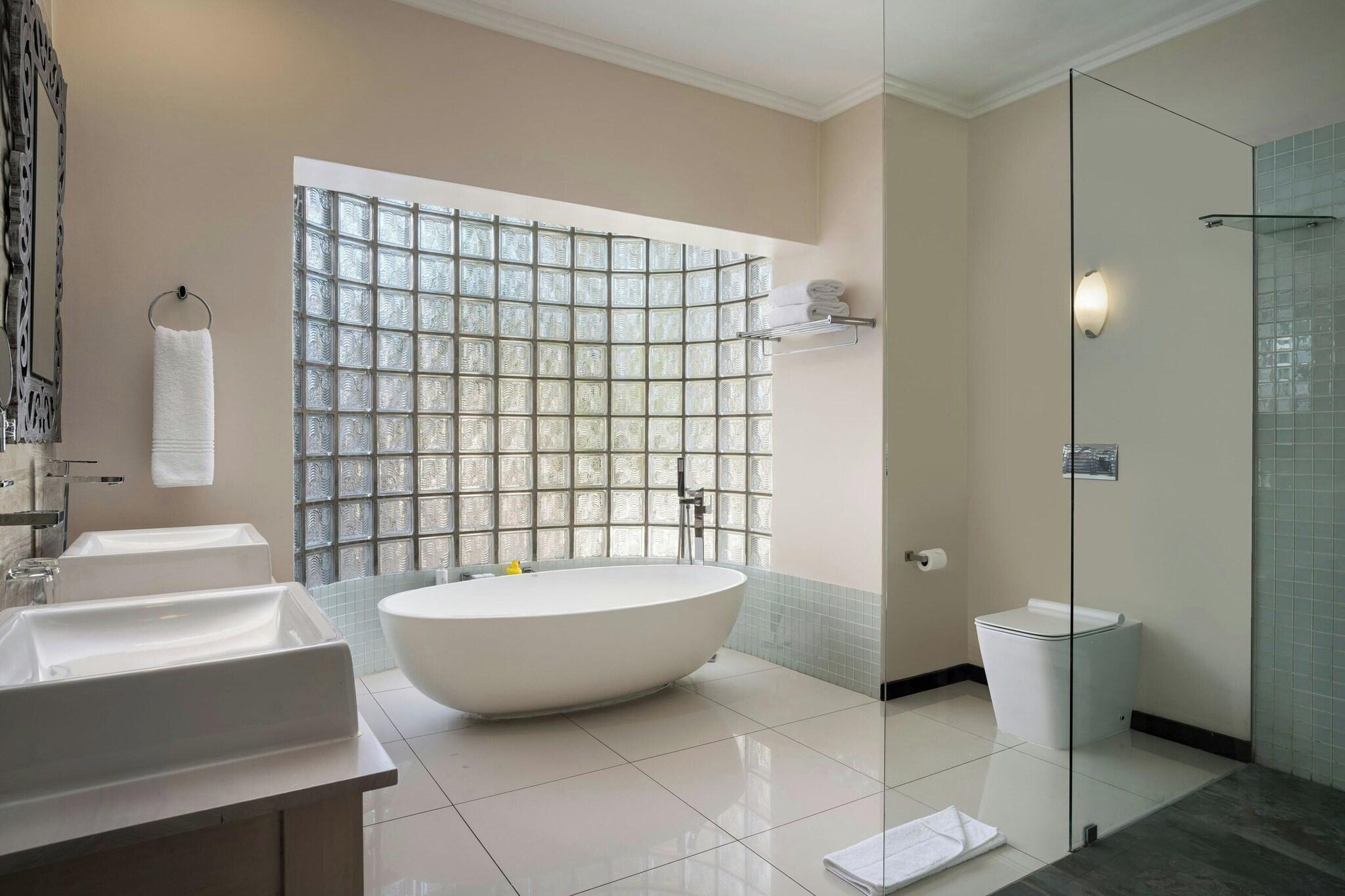 Suite Harbour View