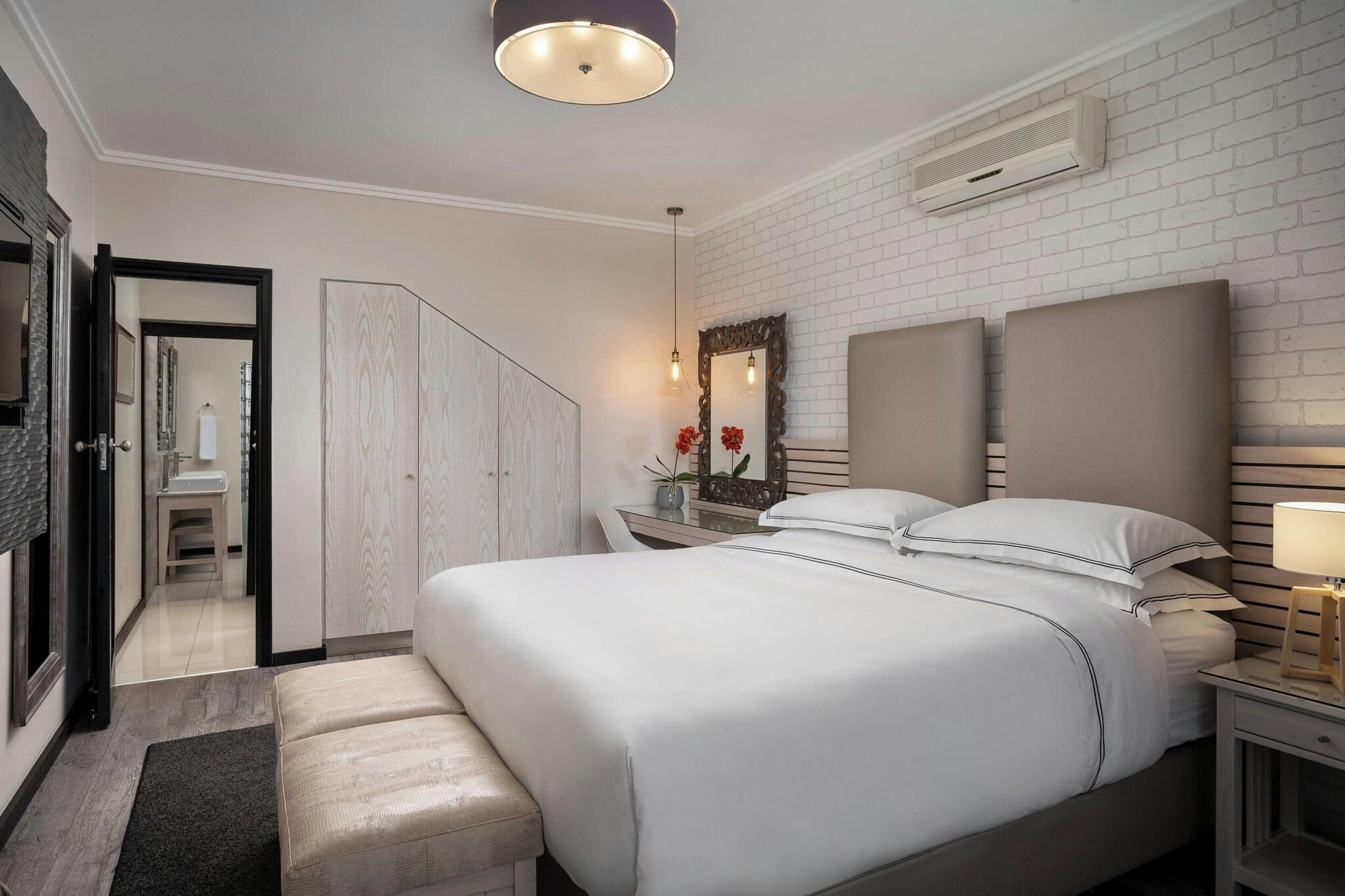 Suite Harbour View