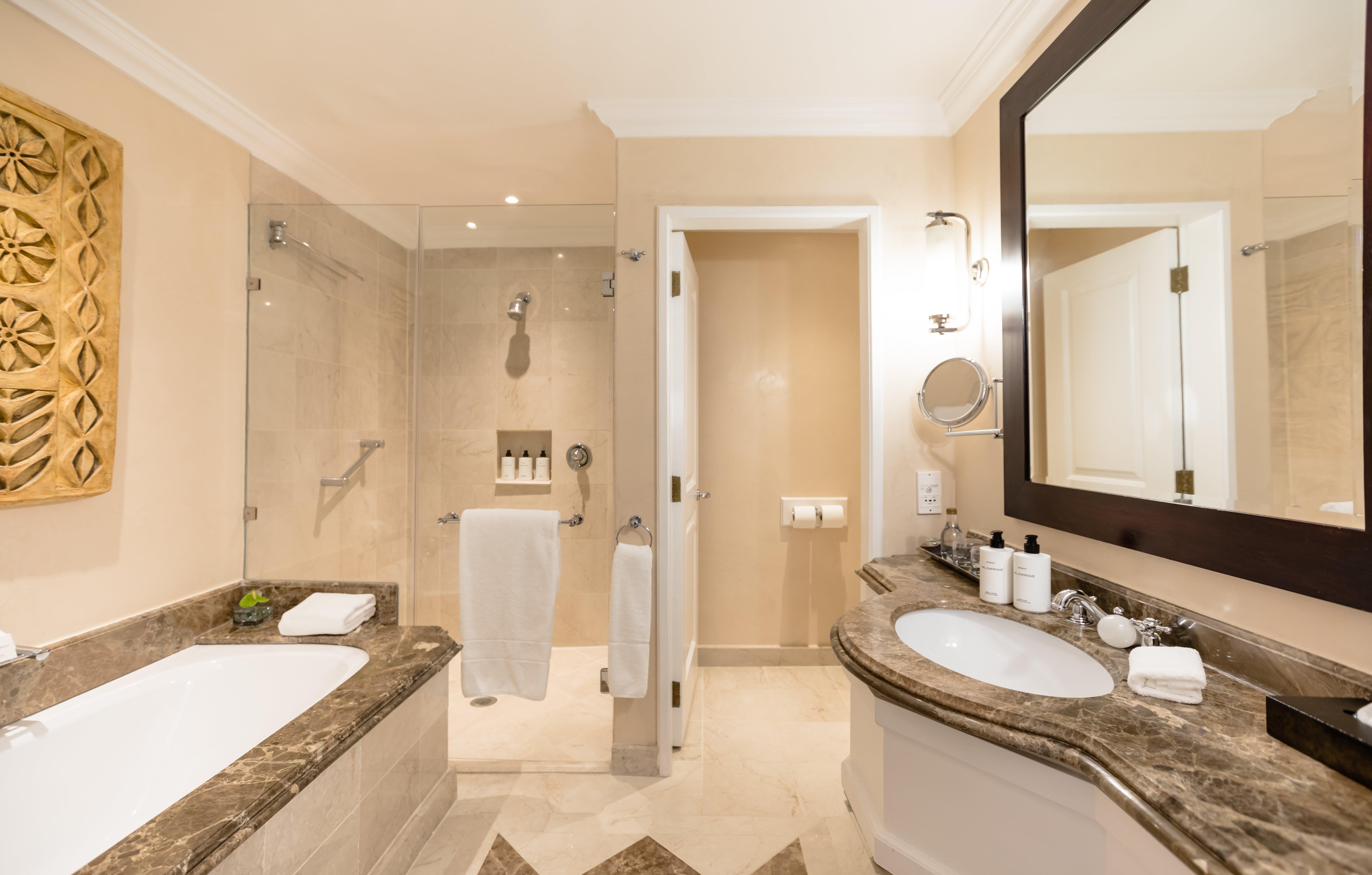 Junior Suite King Size Bed