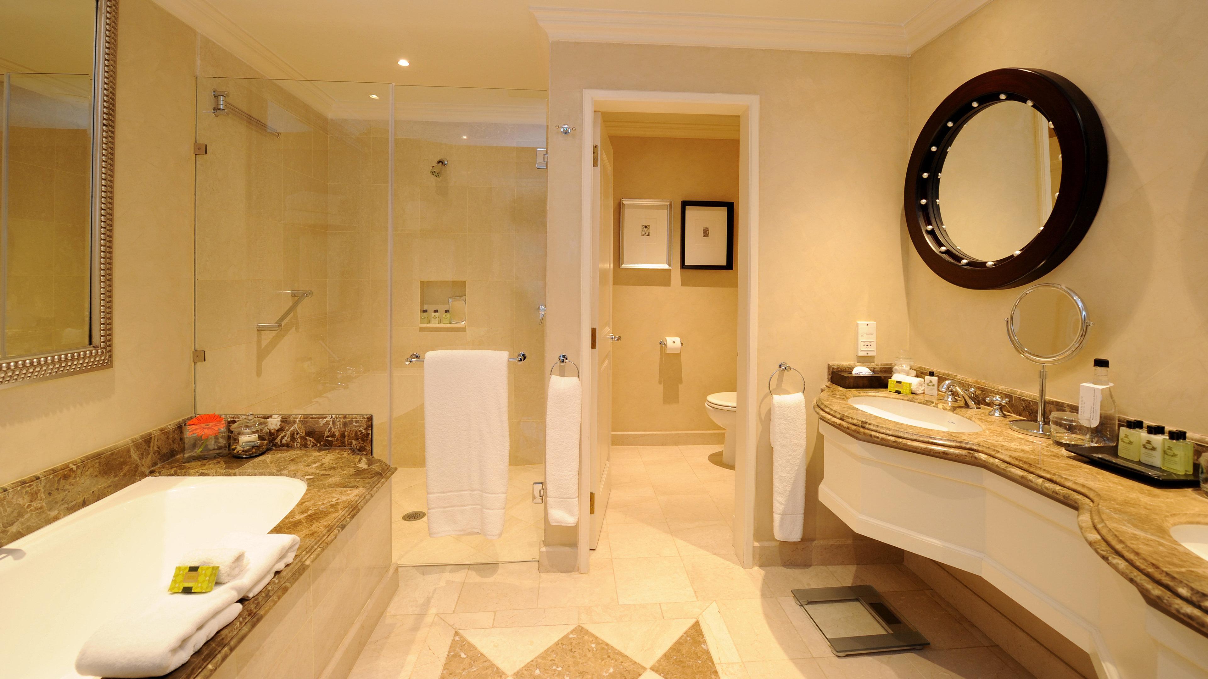 Suite Executive King Bed