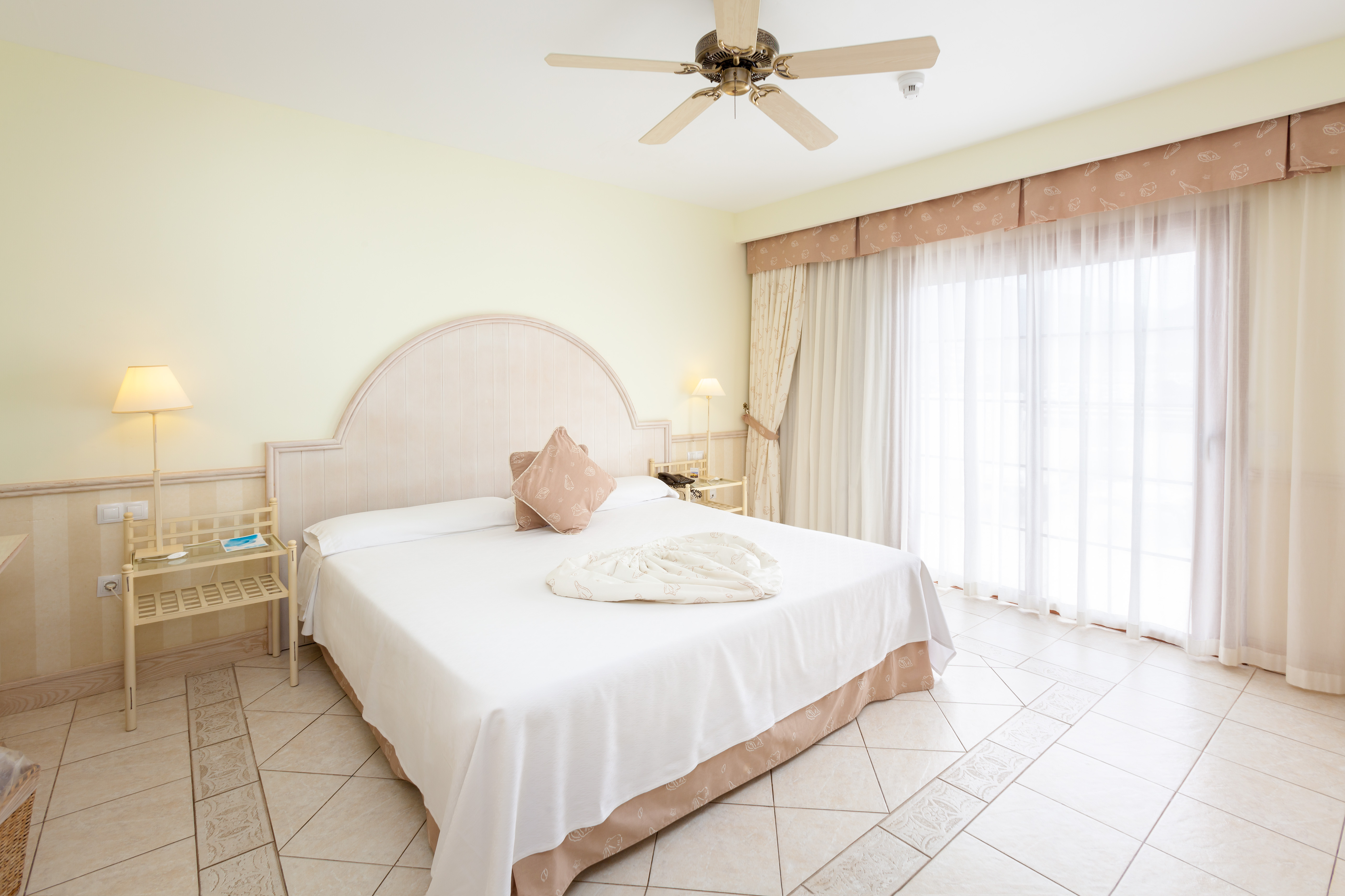 Family Room Superior