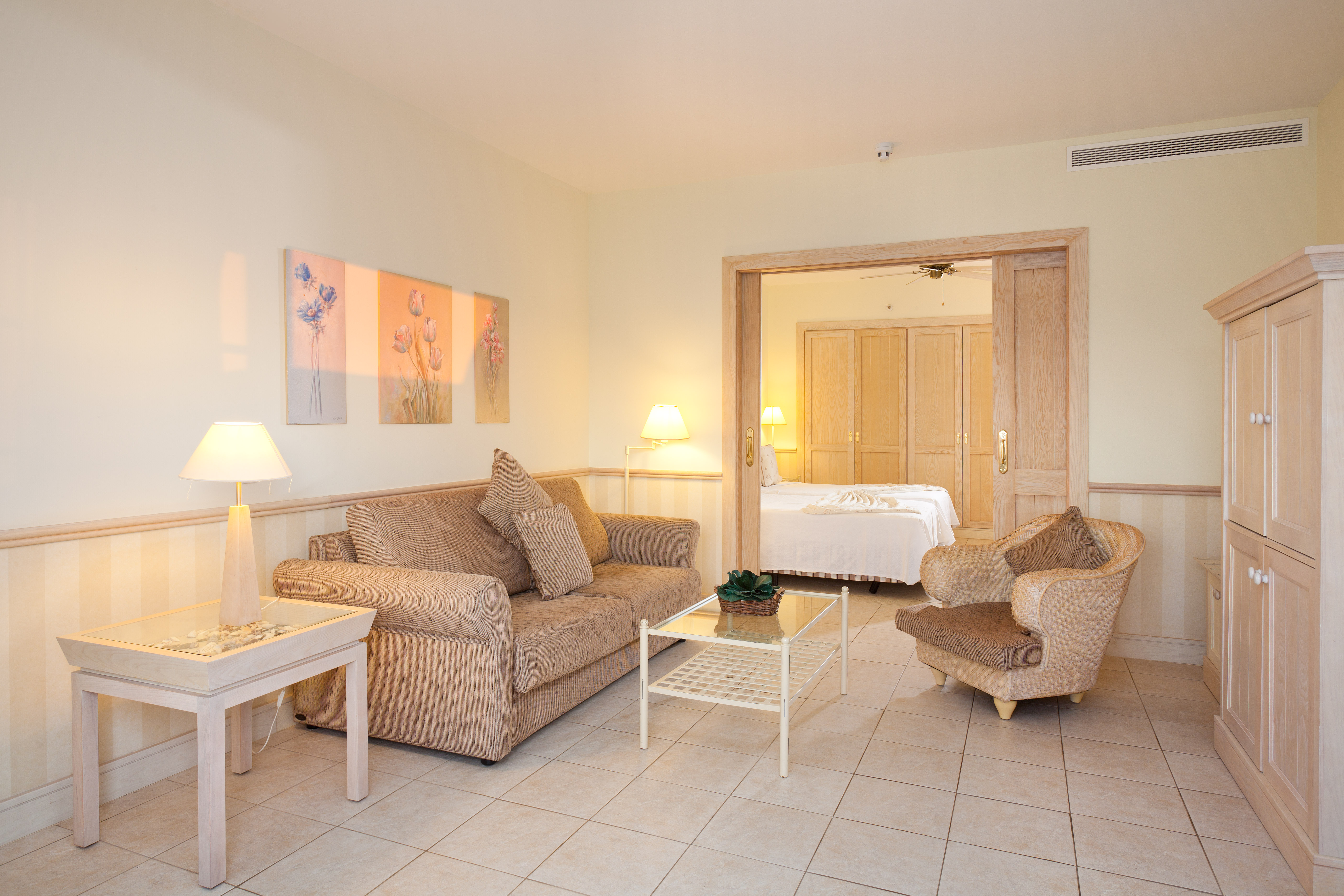 Family Room Superior