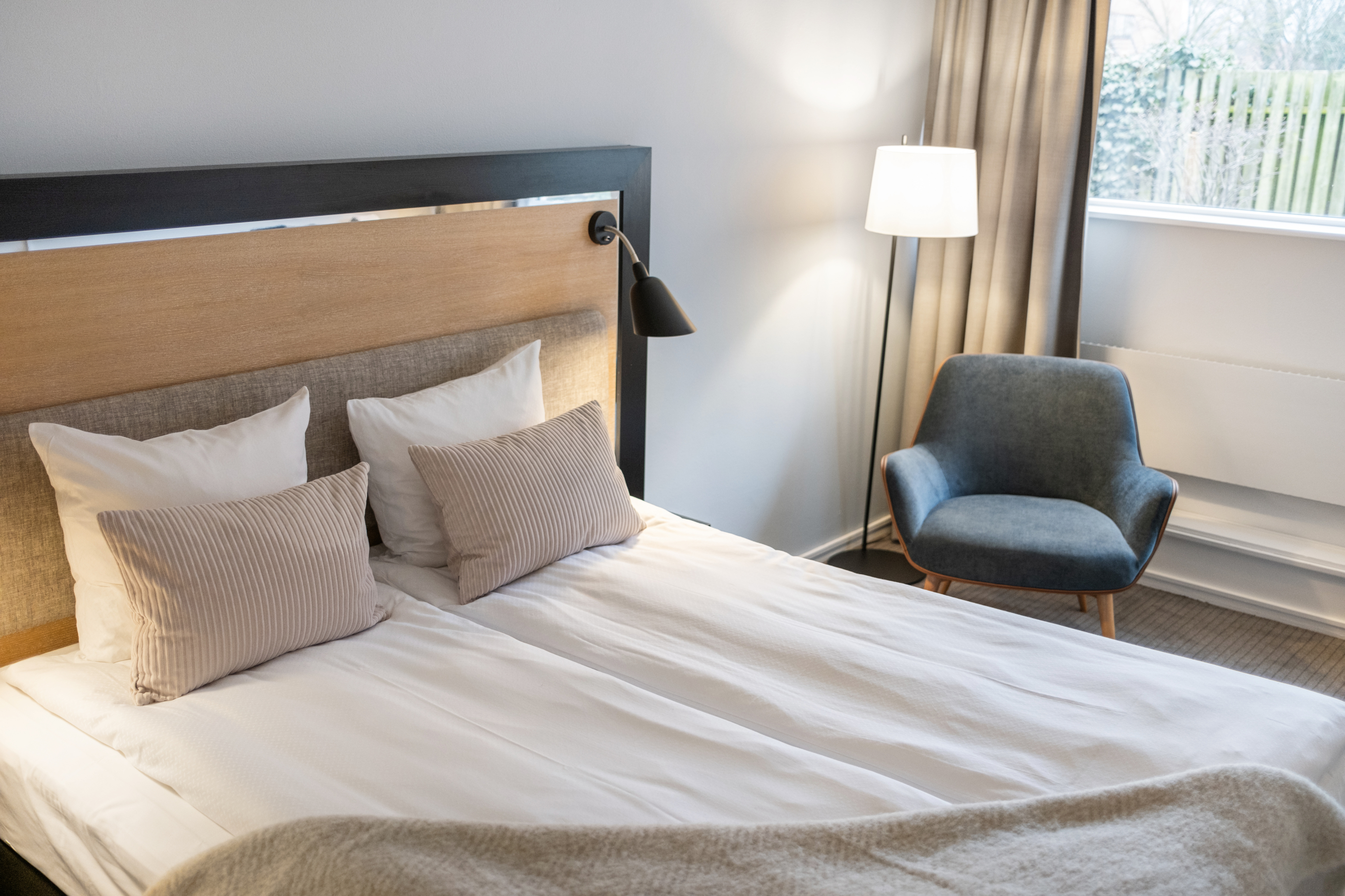 Double or Twin Standard