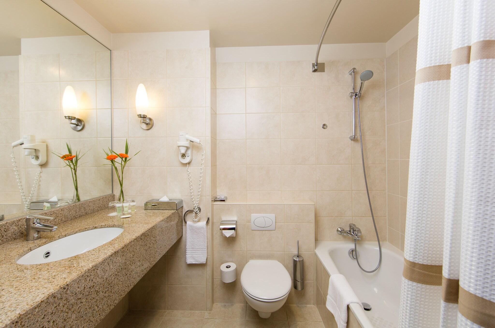 Family Room Connecting Room