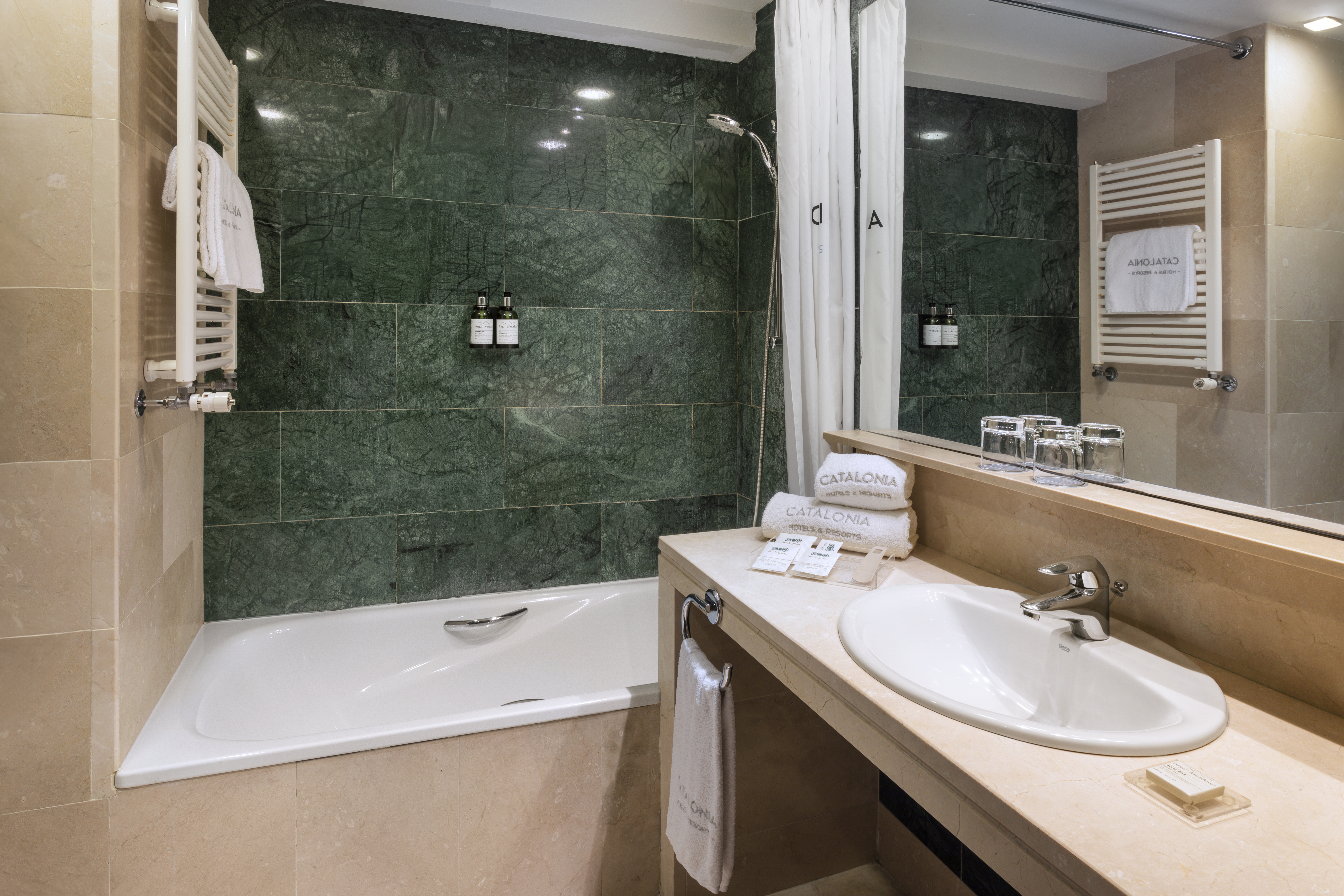 Double or Twin Standard