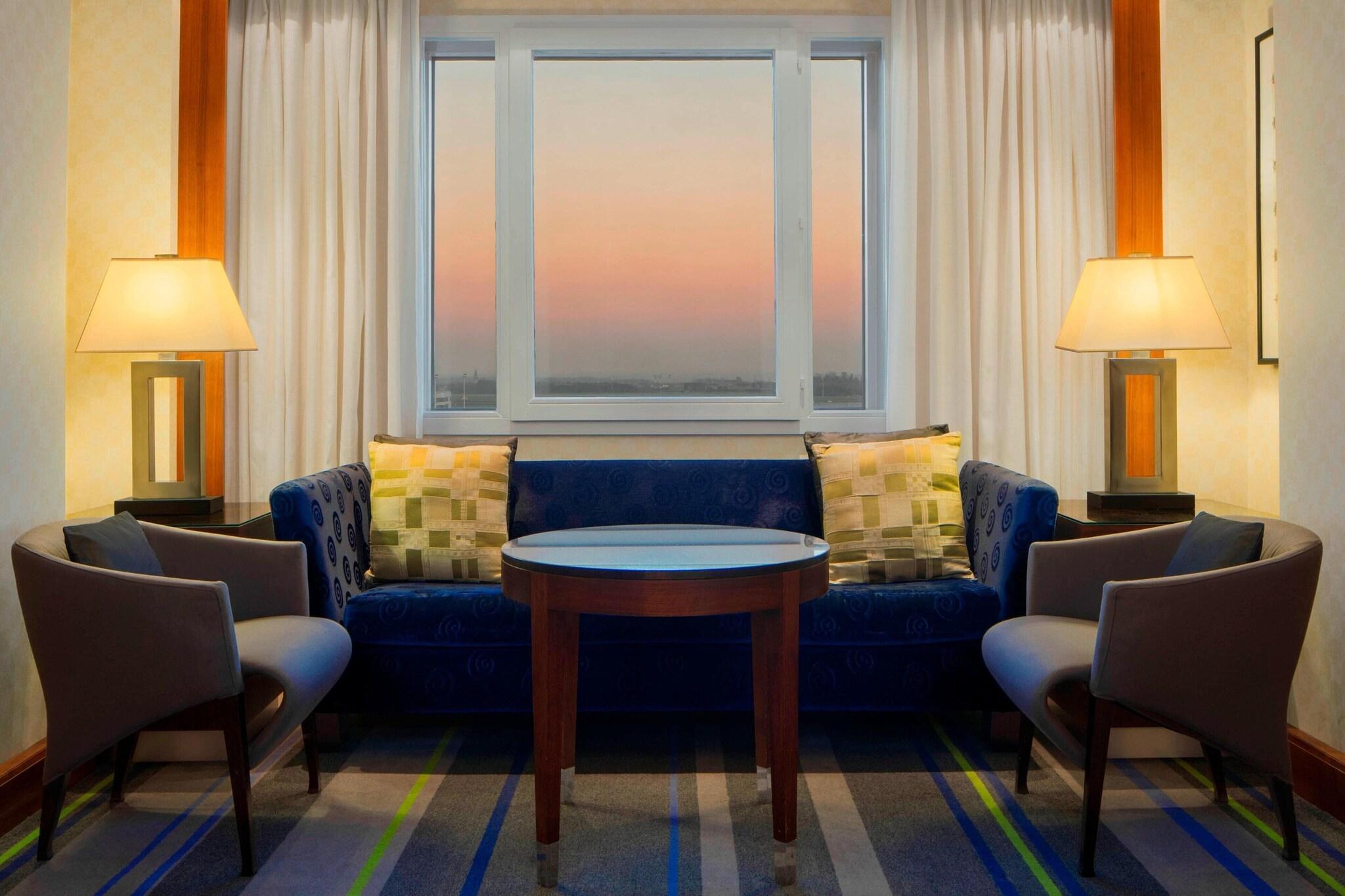 Junior Suite King Size Bed