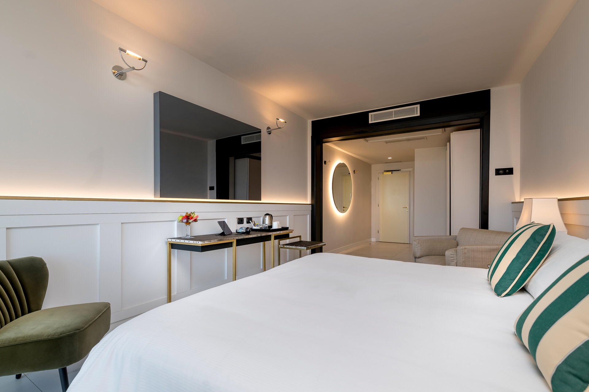 Double Deluxe Sea View with Balcony