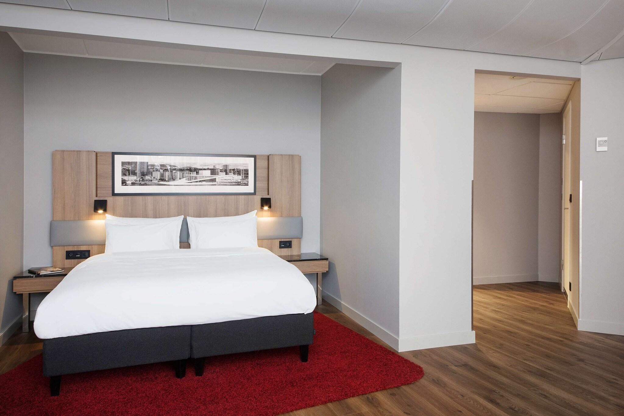 Junior Suite King Size Bed