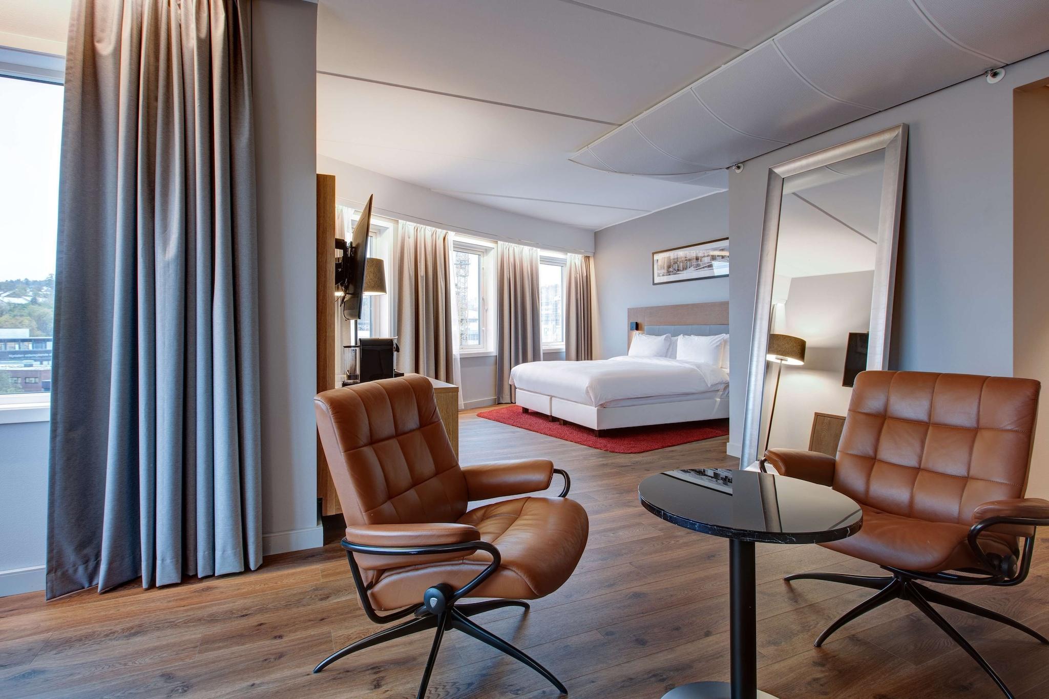 Junior Suite King Size Bed