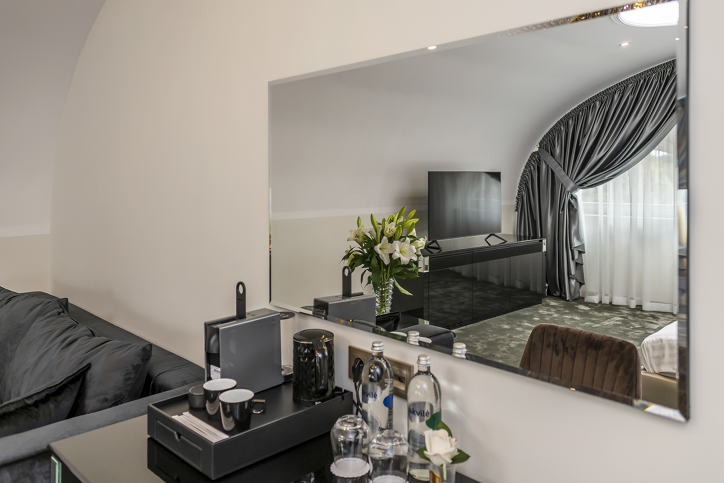 Double Single Deluxe One Bed