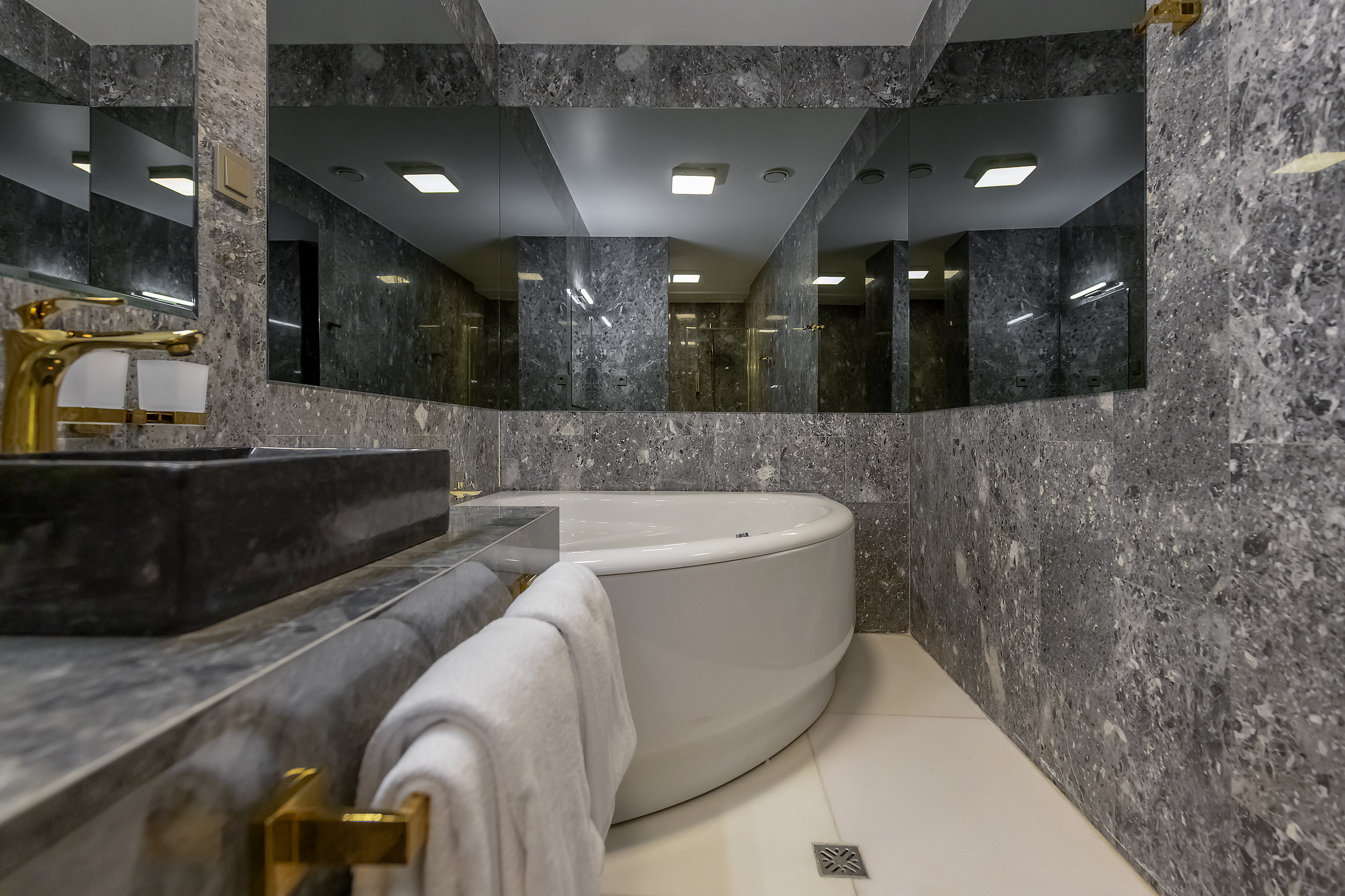 Suite One Bedroom One Bathroom