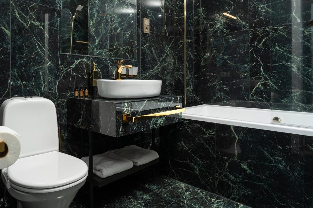 Junior Suite One Bedroom One Bathroom