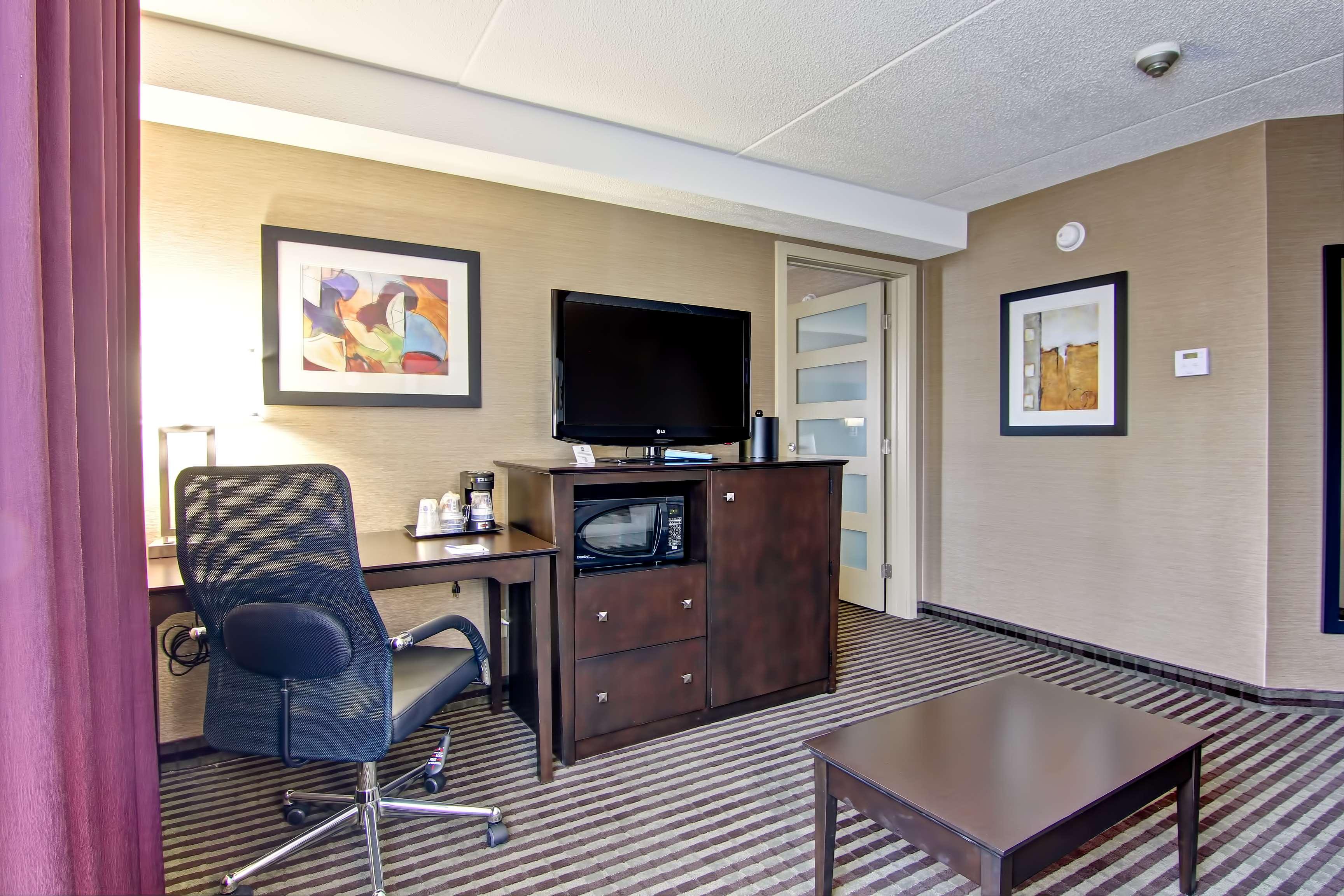 Suite King Bed Non Smoking