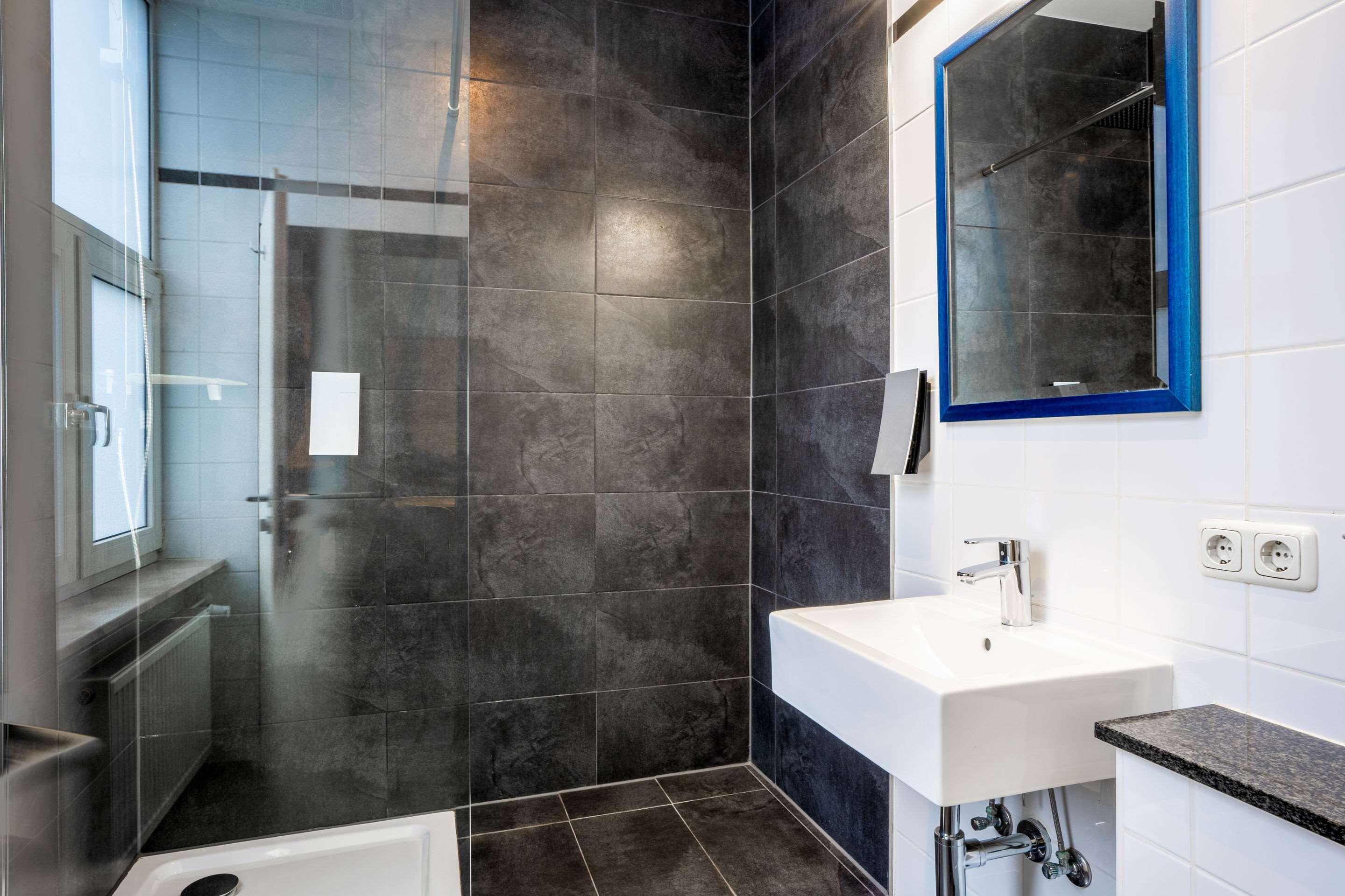 Double Queen Bed Non Smoking