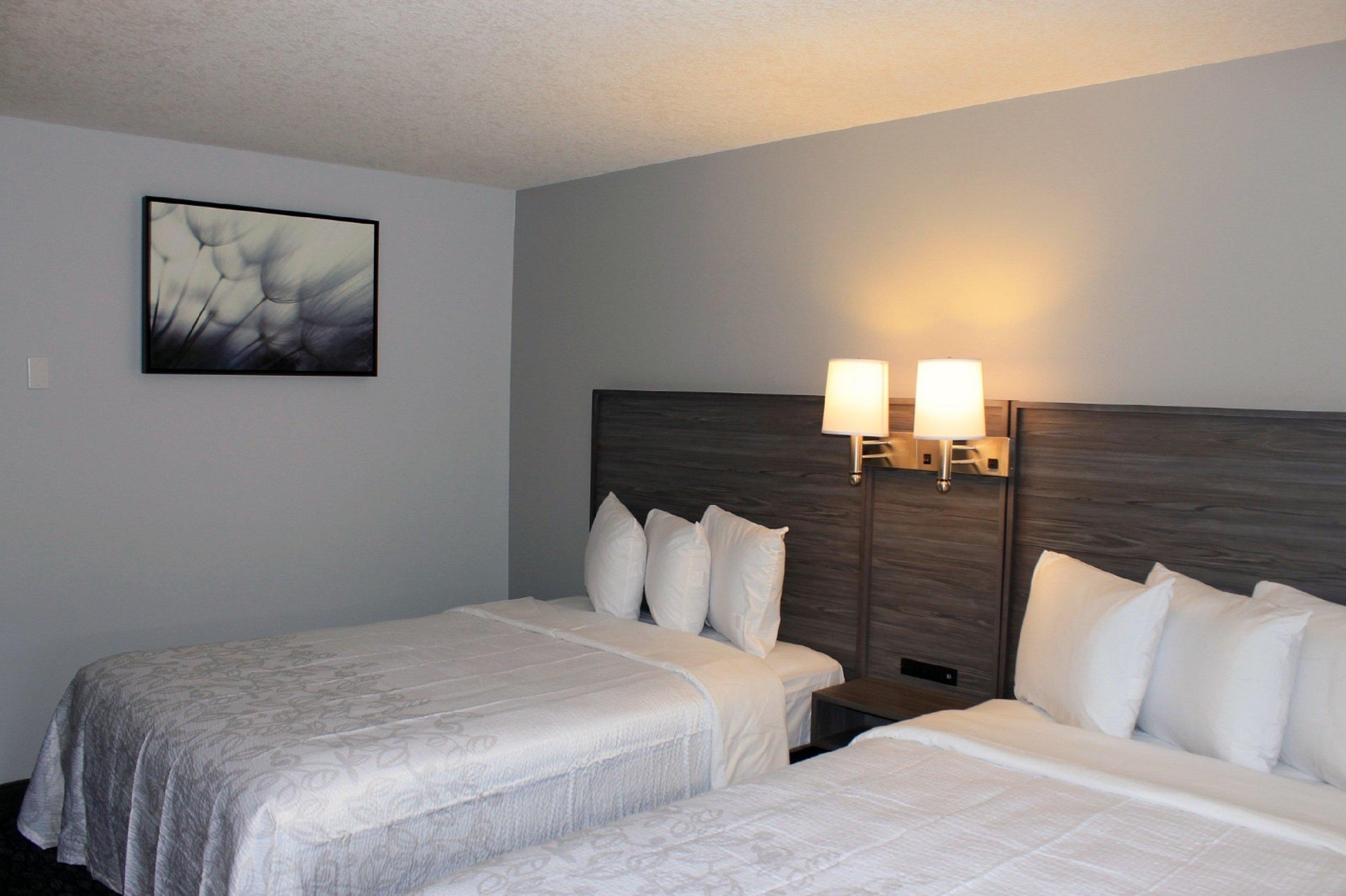 Suite with Kitchenette