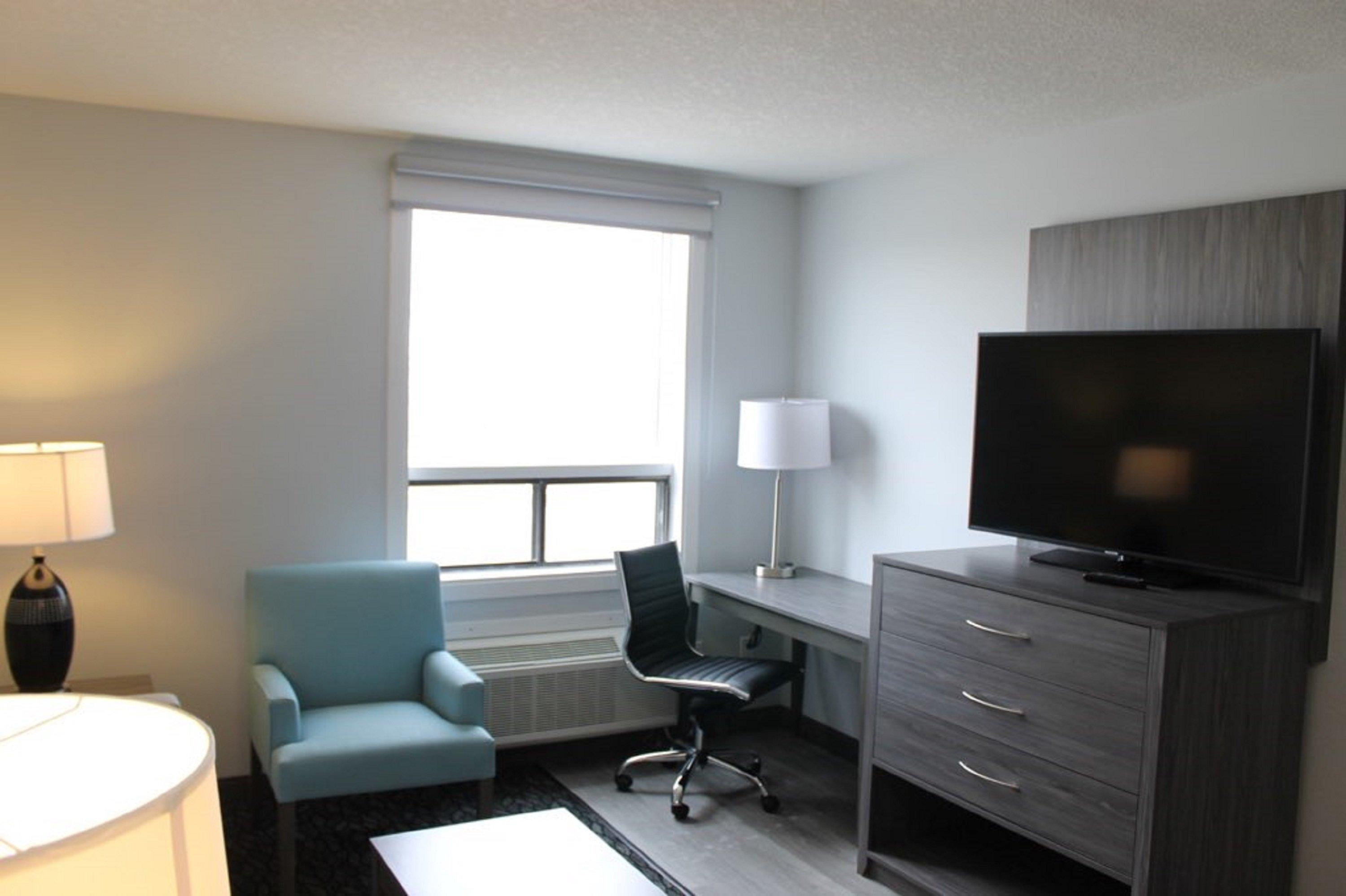 Suite with Kitchenette