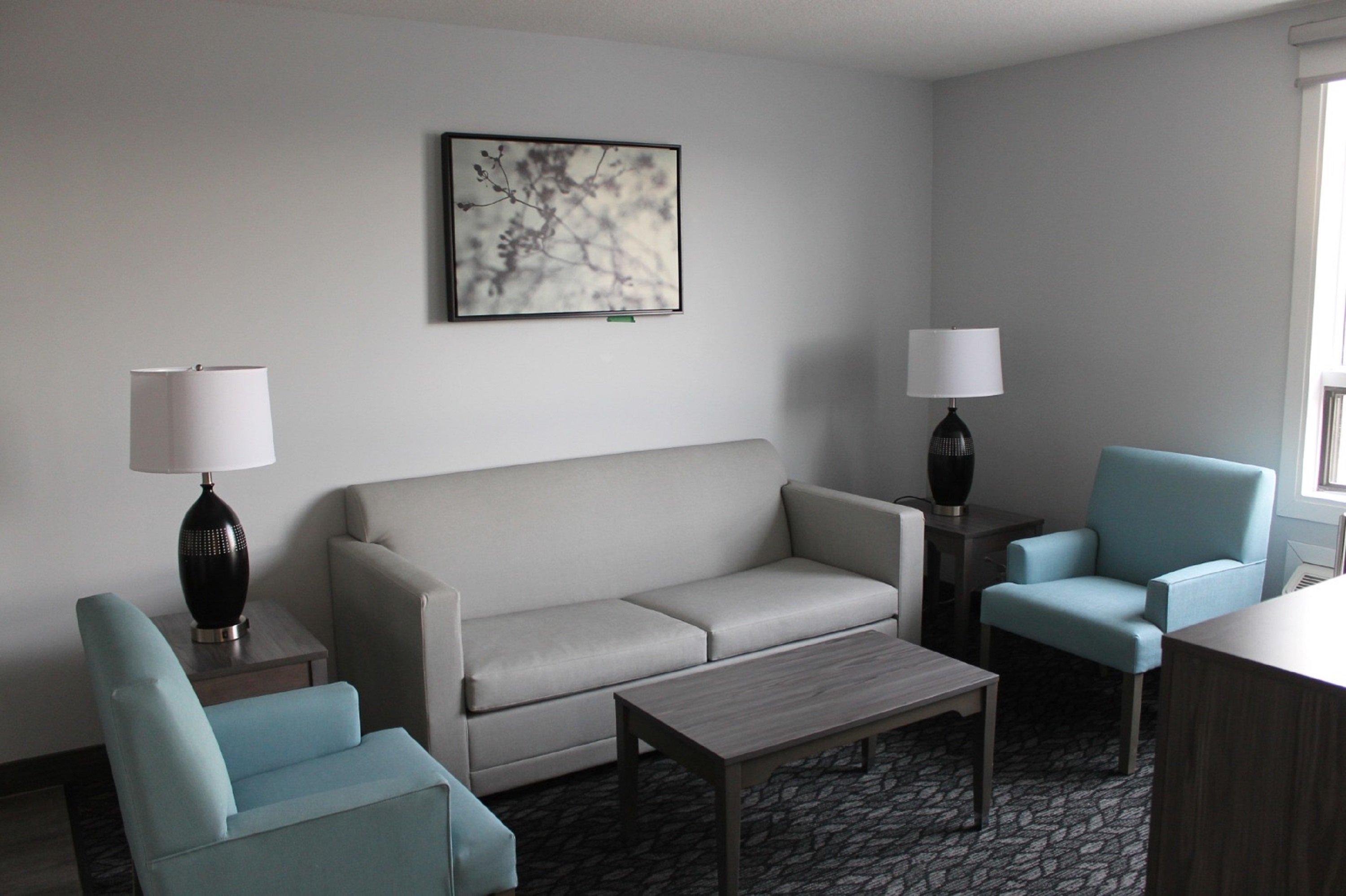 Suite with Kitchenette