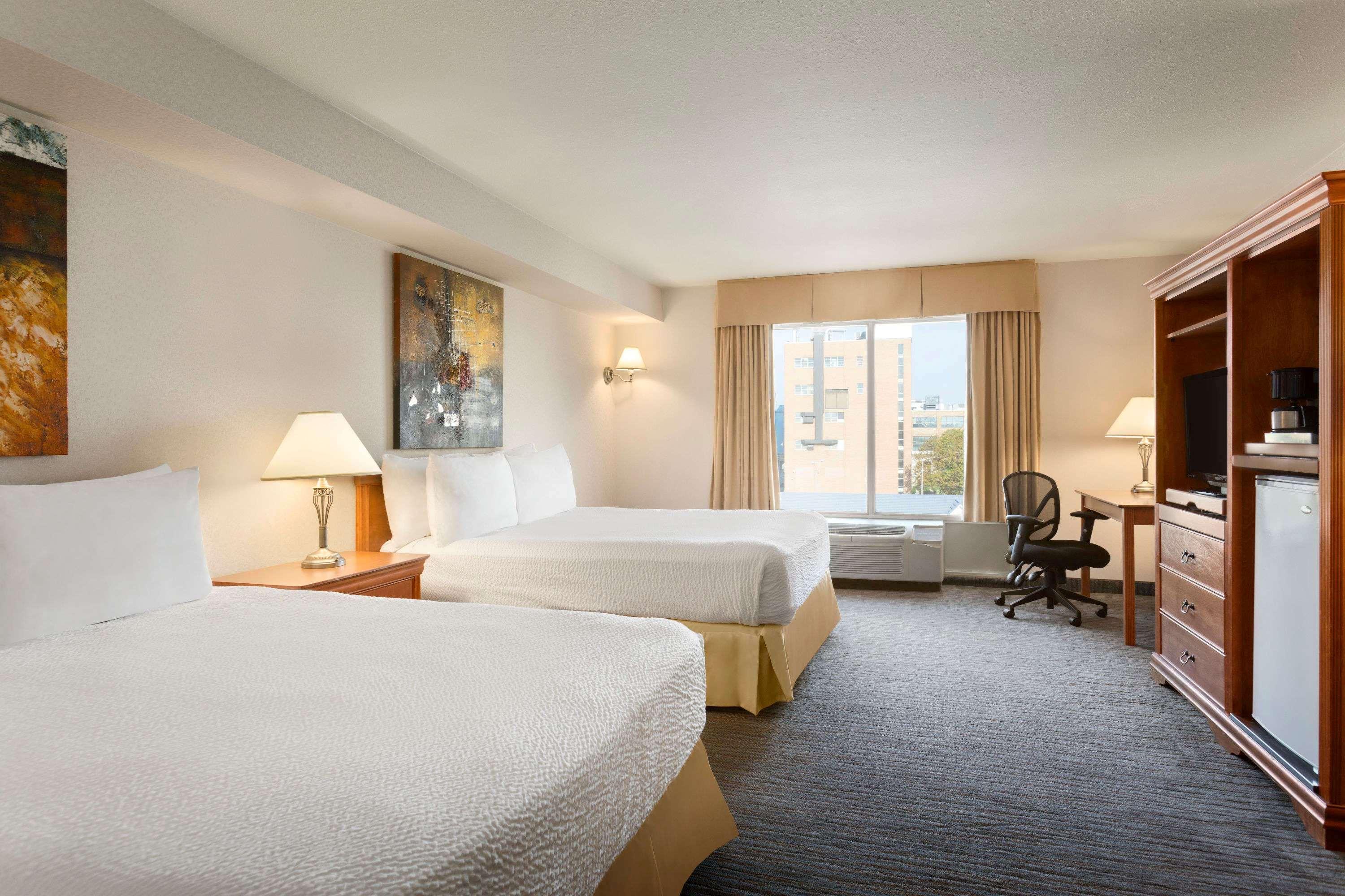 Double Two Queen Beds