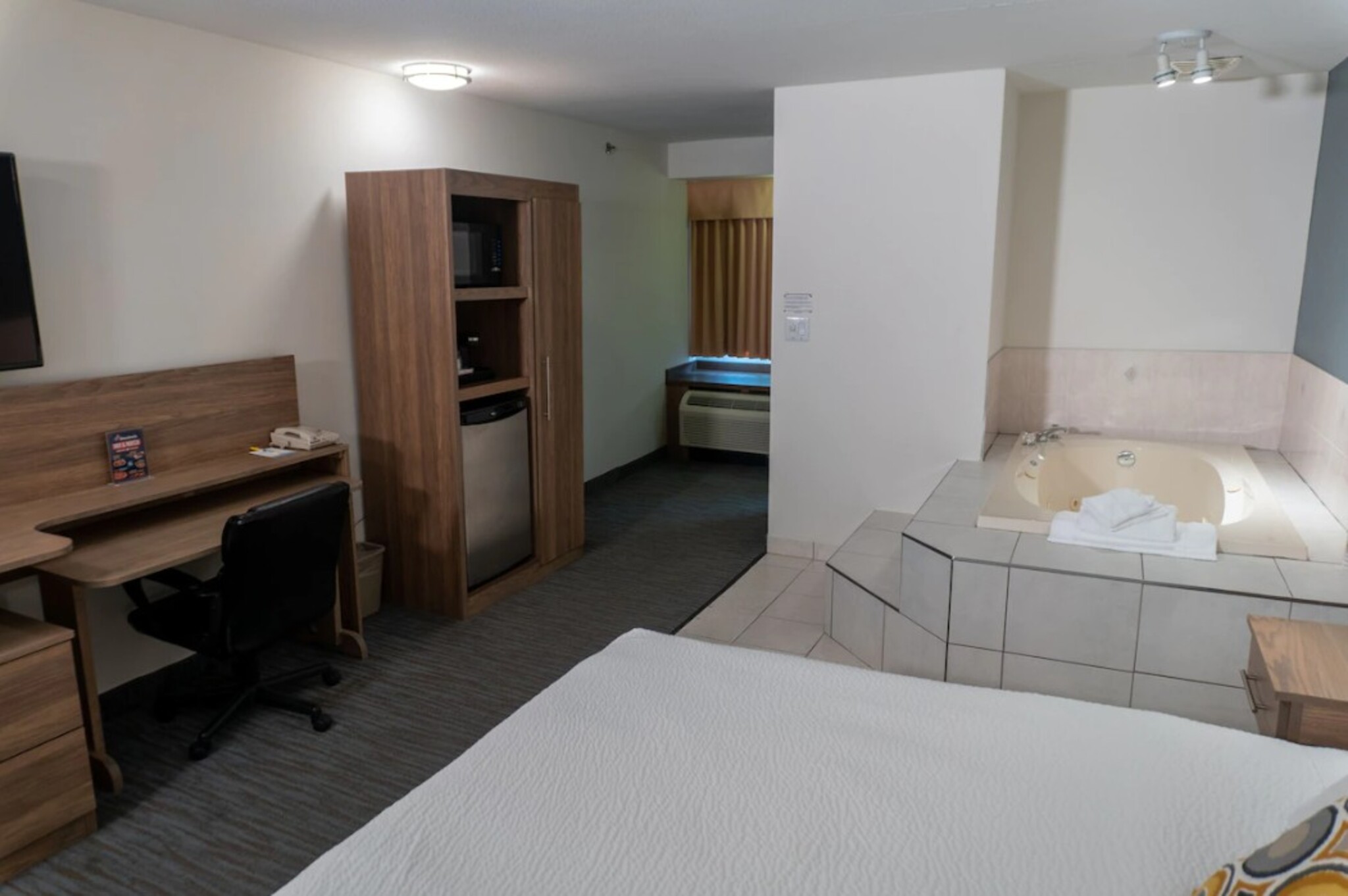Suite King Bed Non Smoking