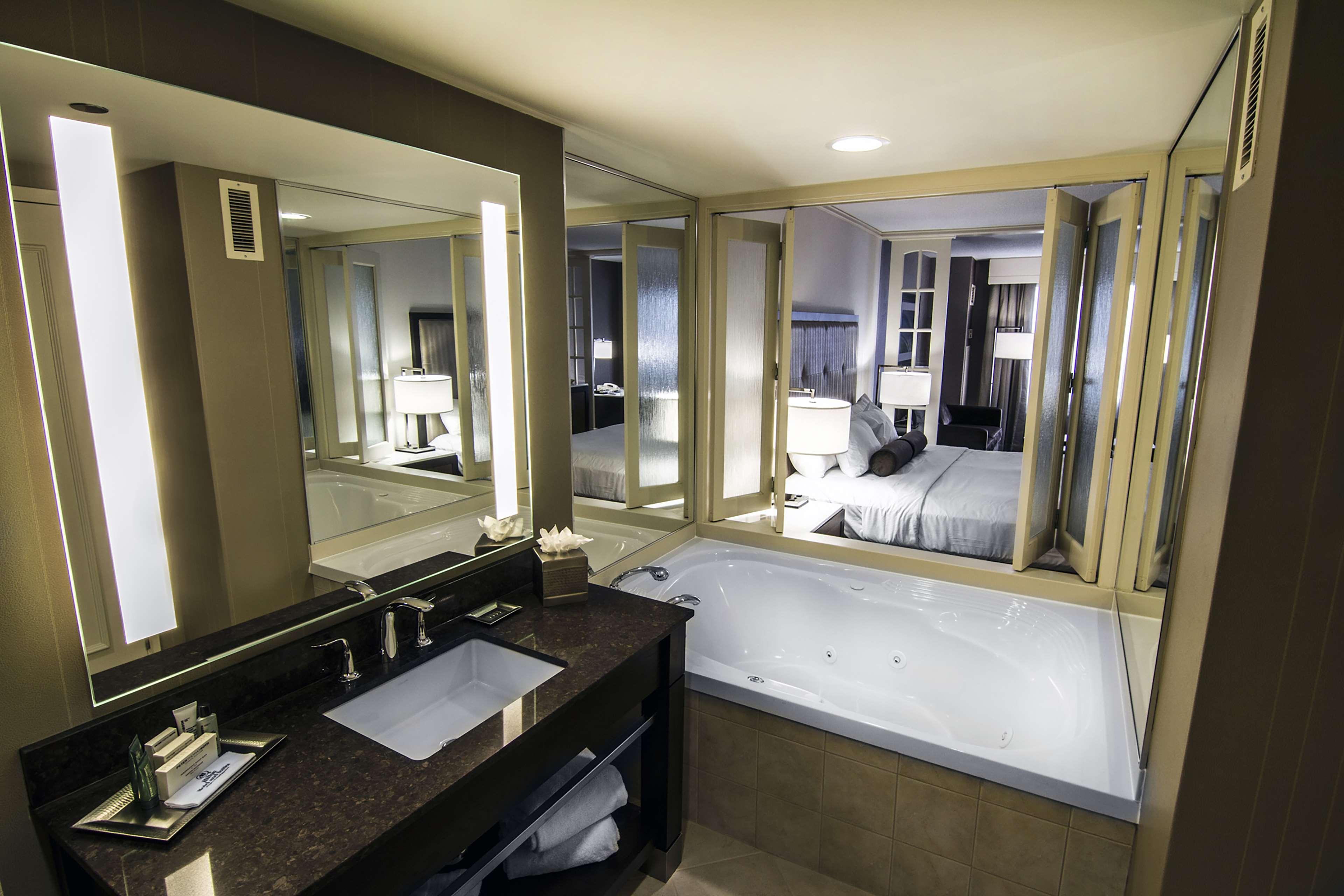 Studio King Size Bed