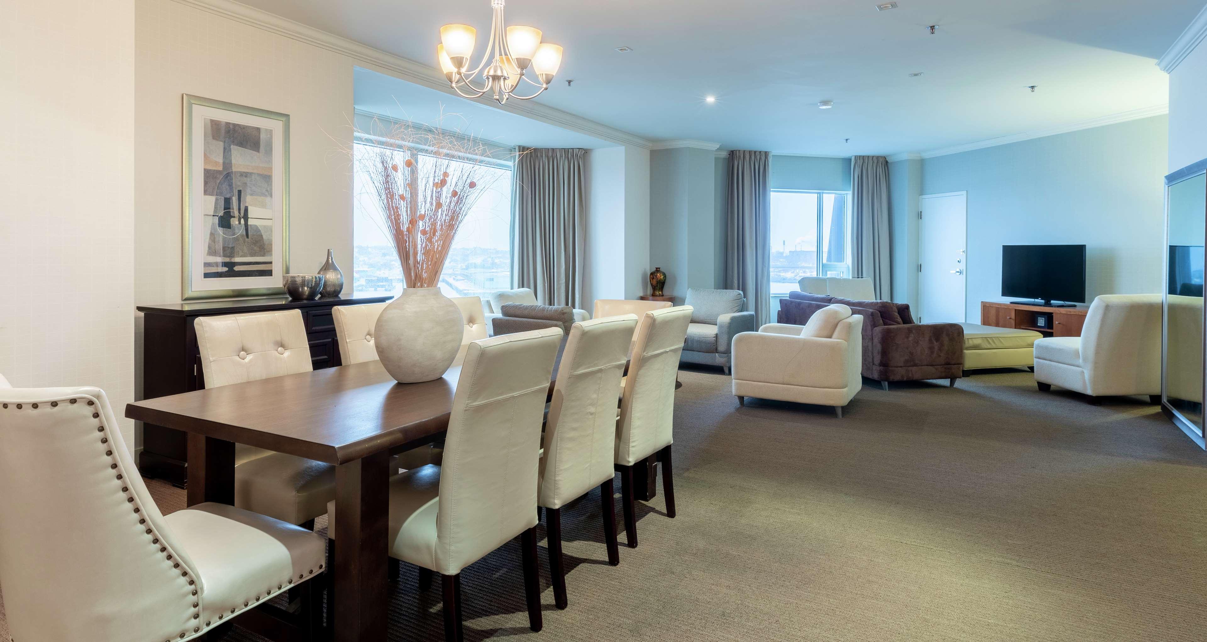 Suite King Bed One Bedroom 