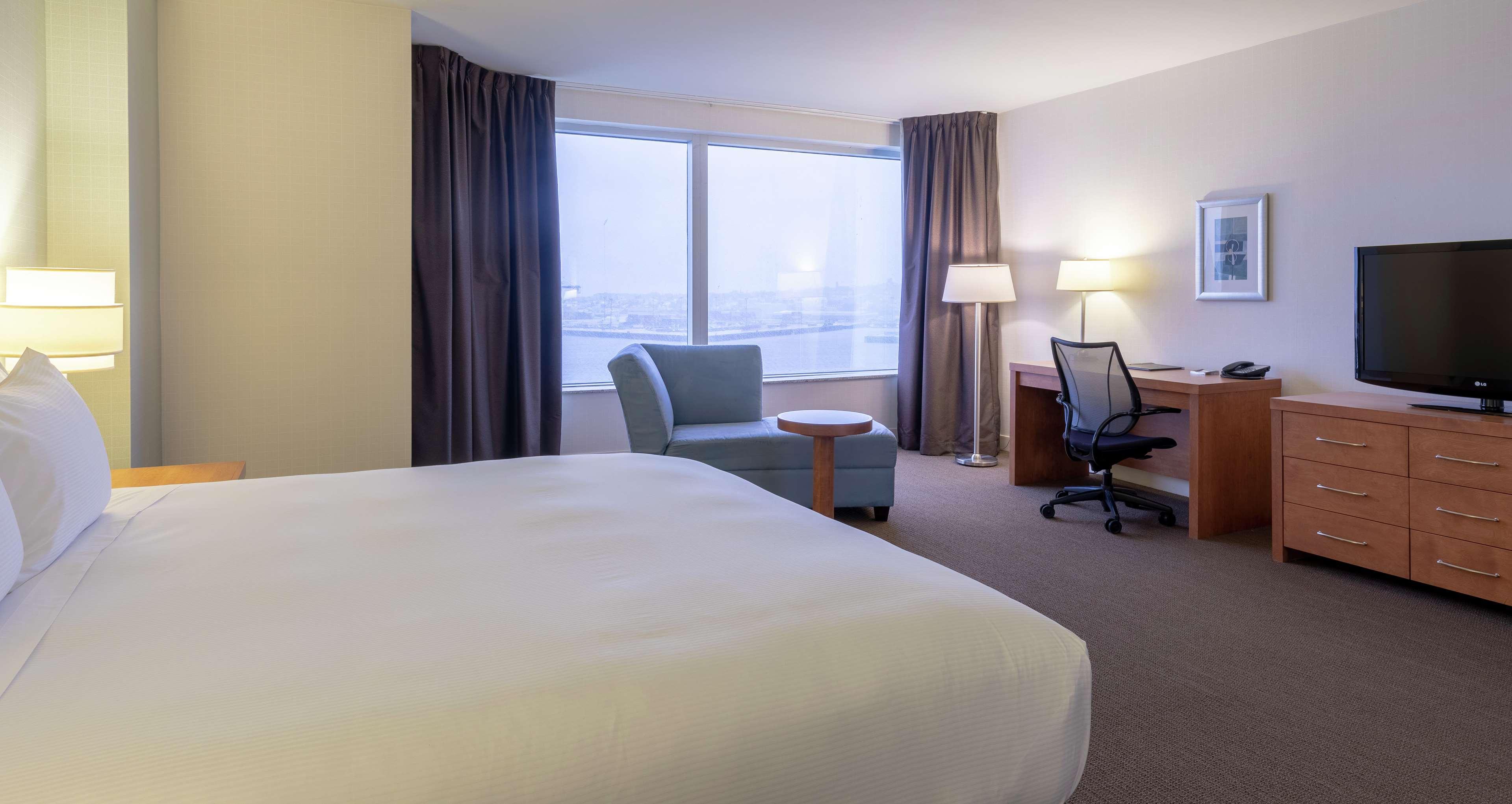 Suite King Bed One Bedroom 