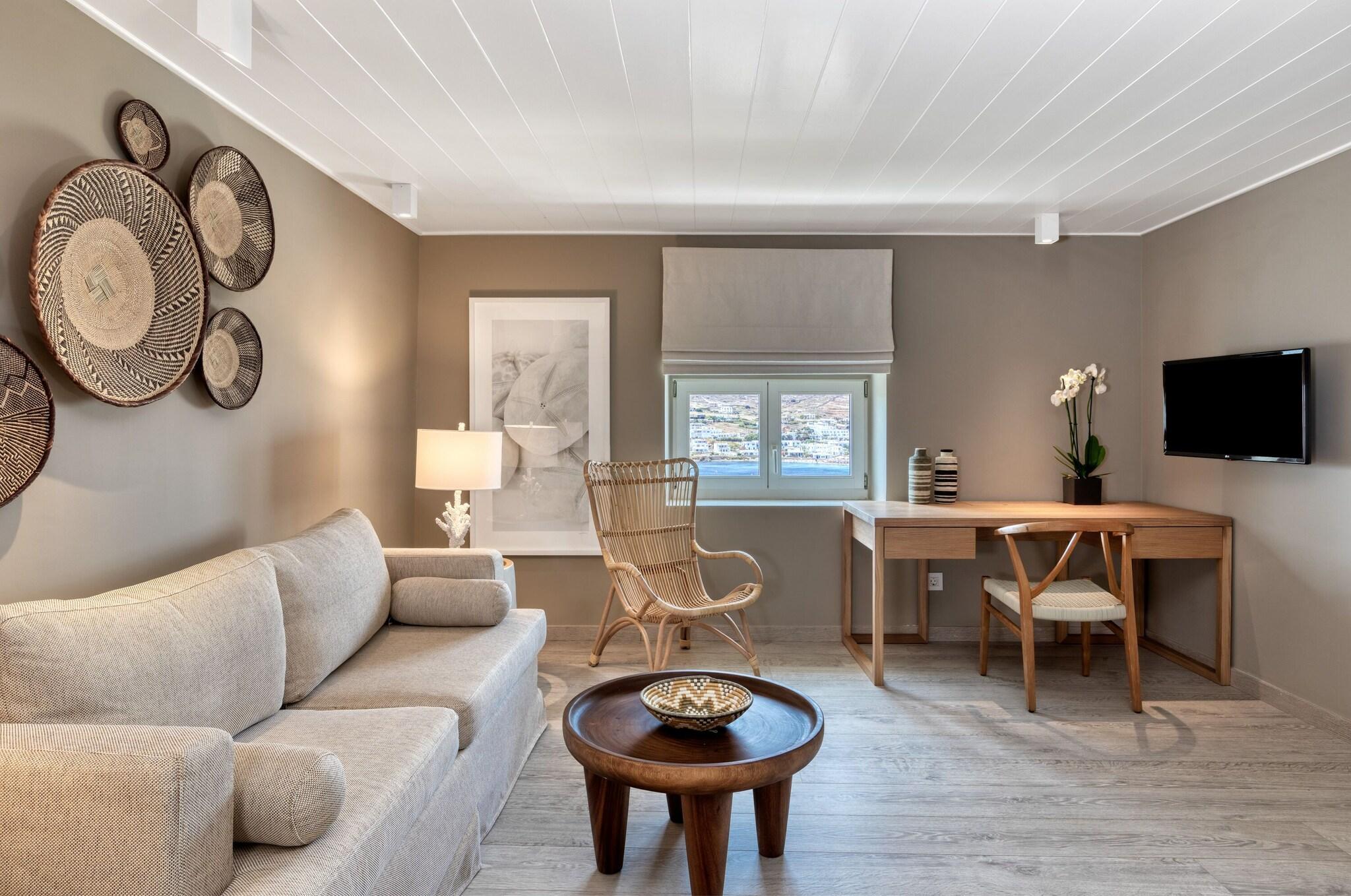 Double Sea View King Bed