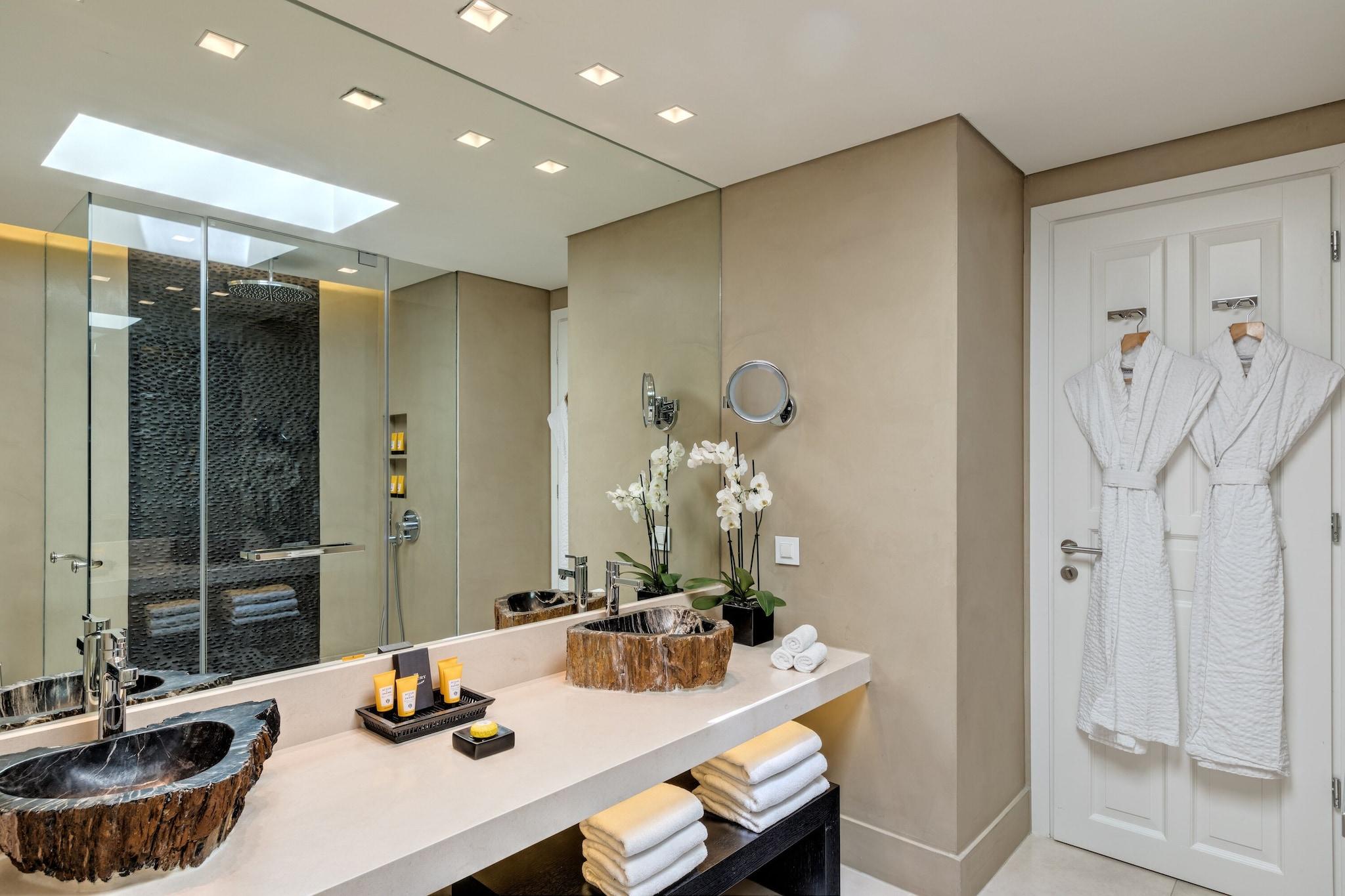 Double Deluxe Sea View