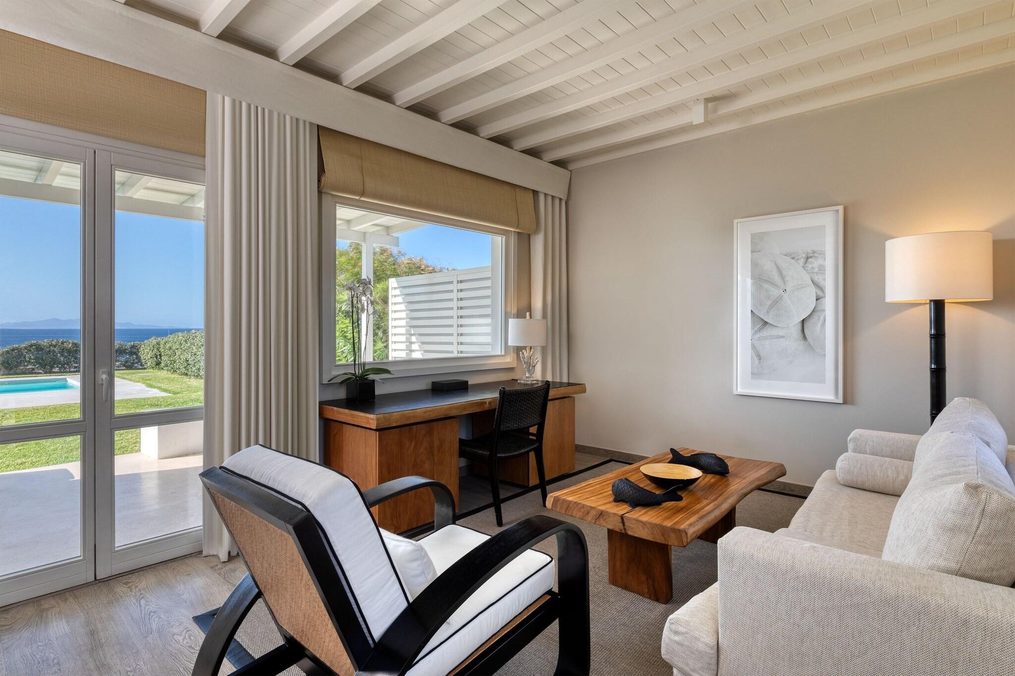 Suite Sea View with Private Pool