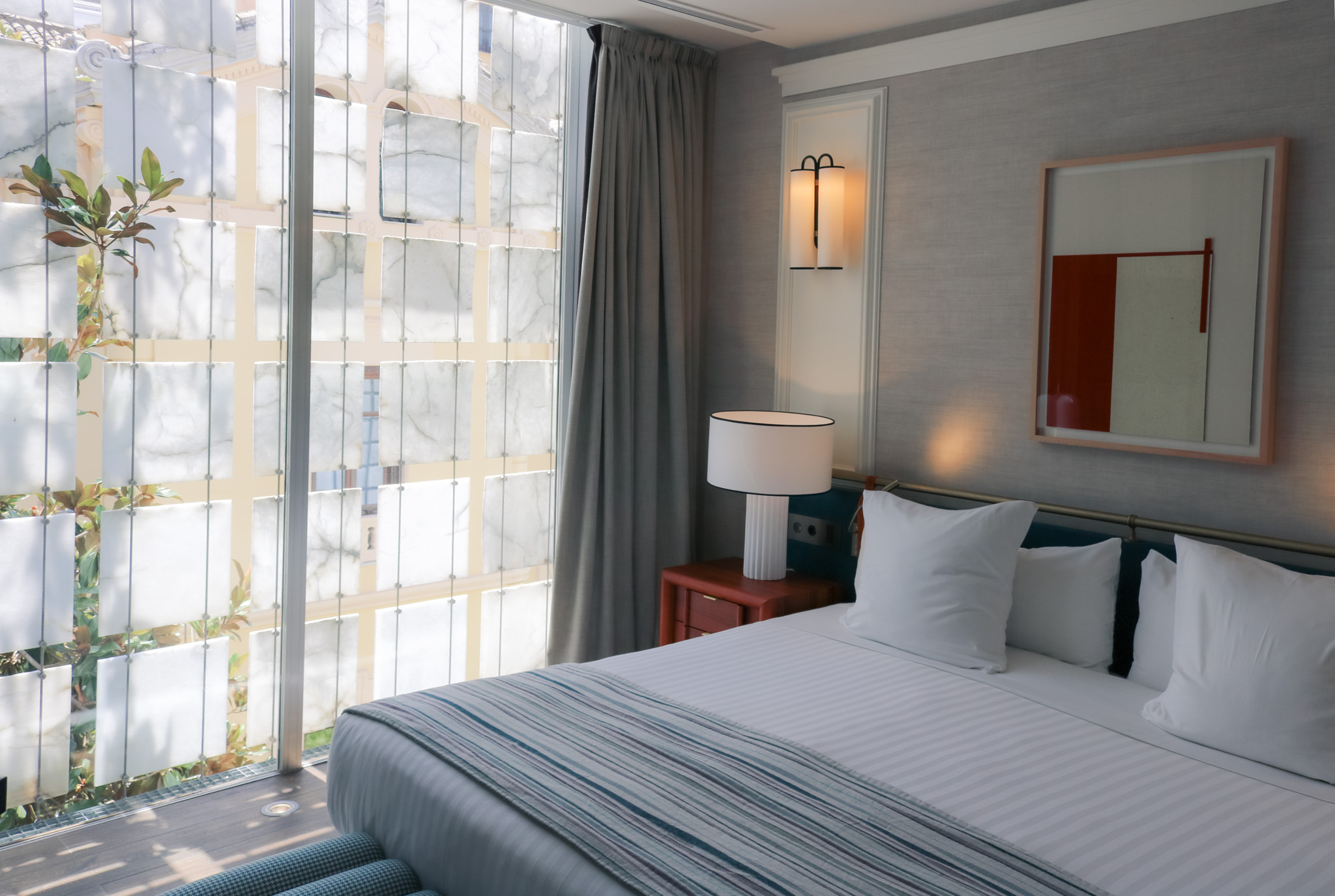 Double or Twin Standard