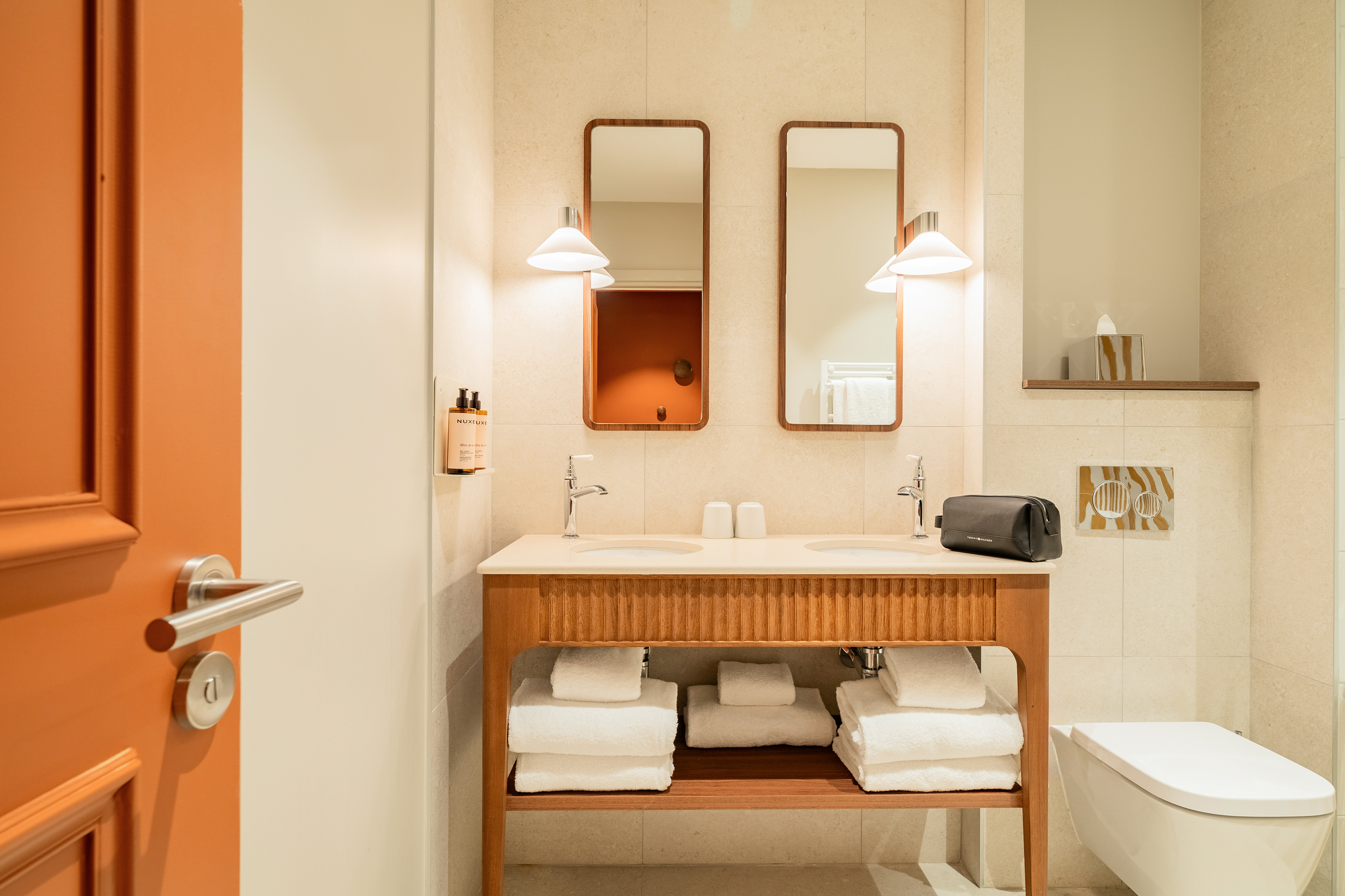 Room Premium