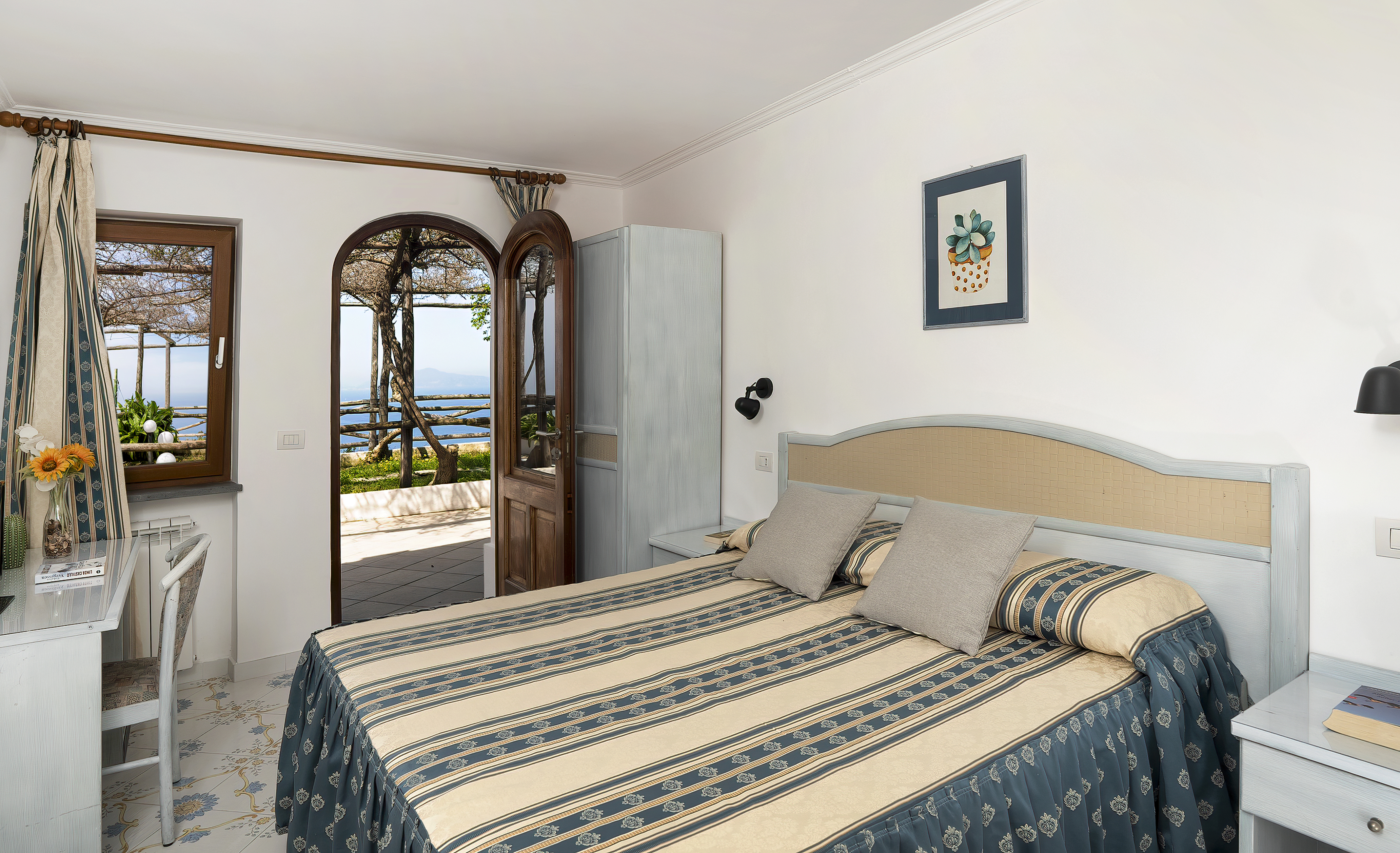 Double or Twin Sea View