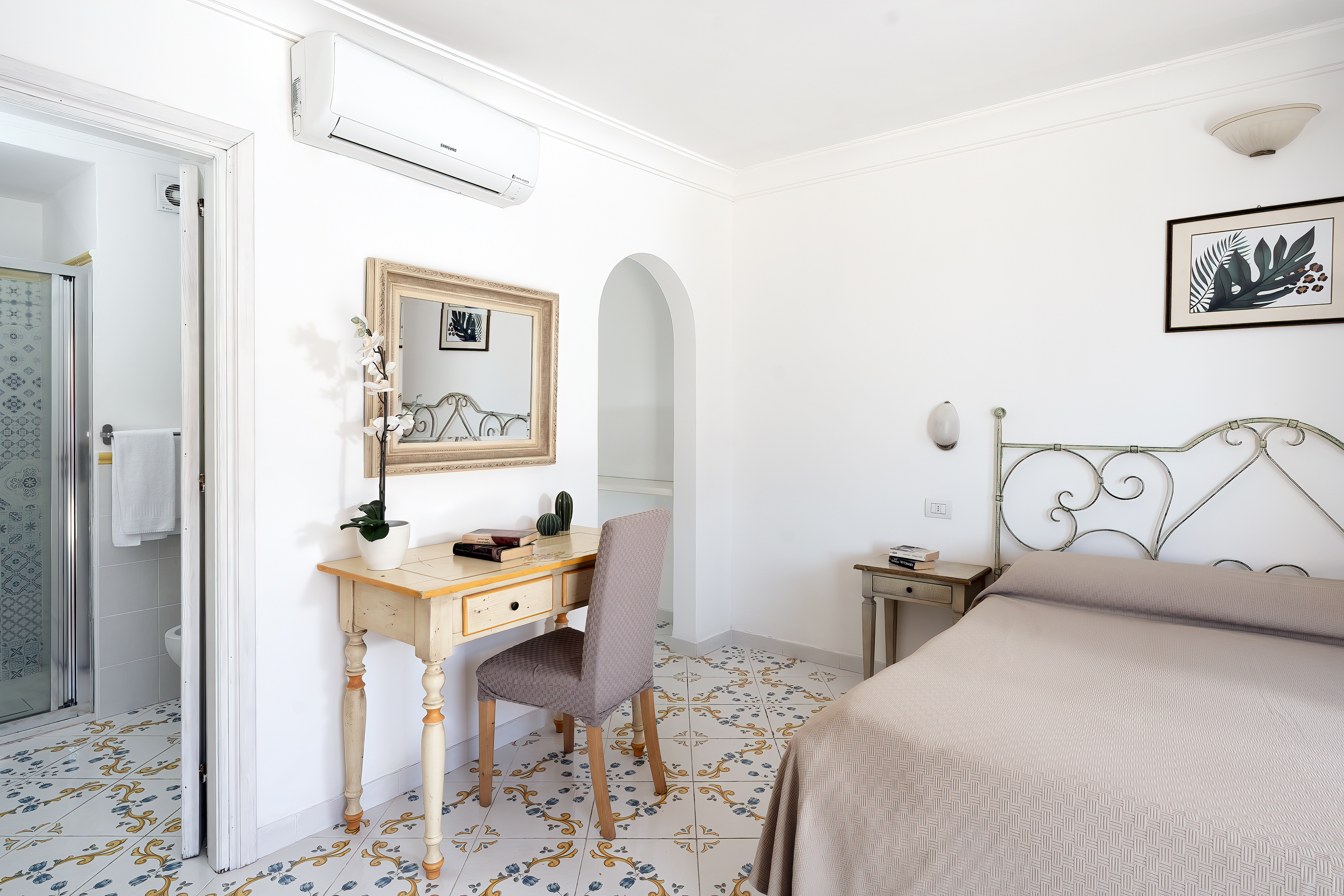 Double or Twin Standard