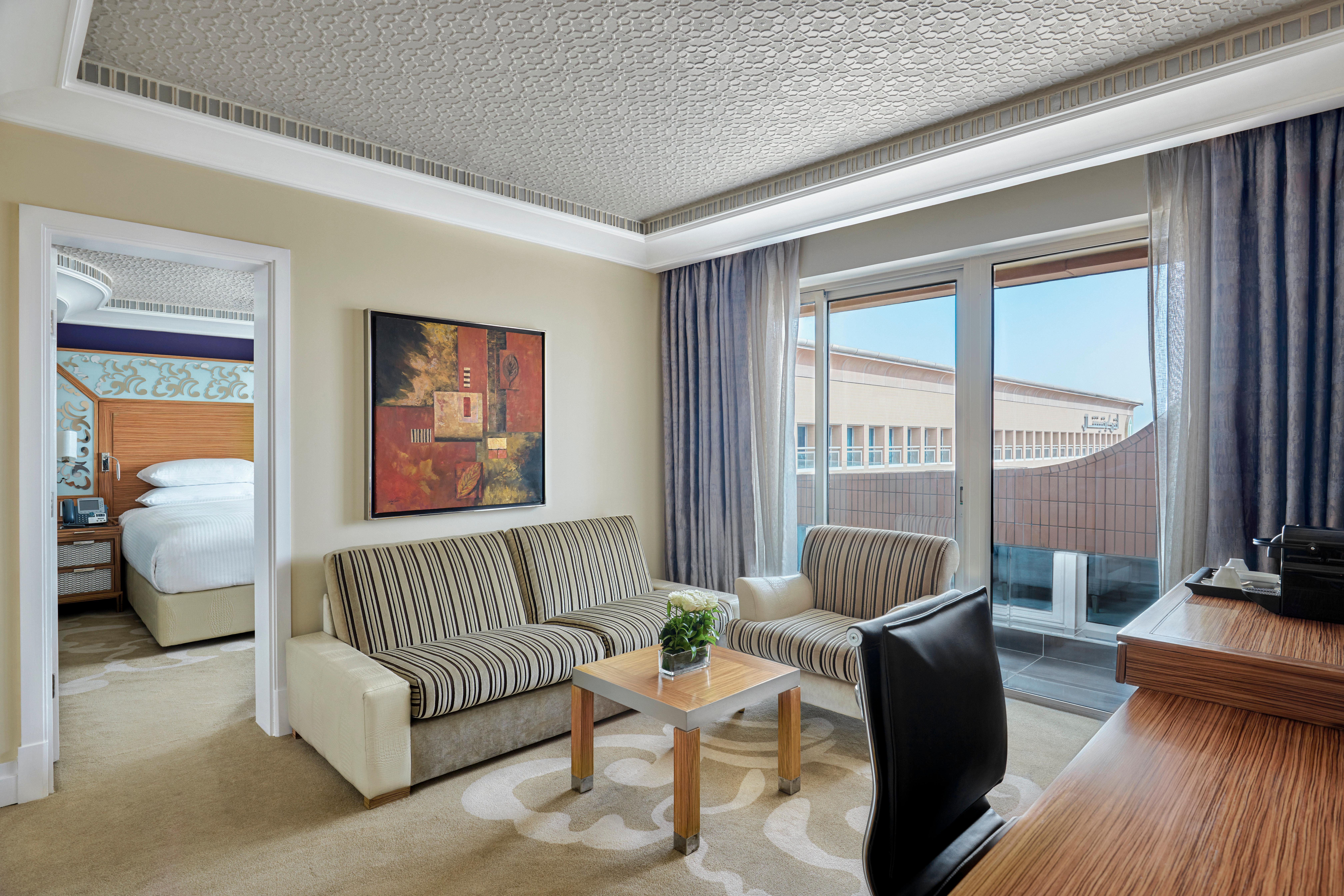 Double Club King Bed