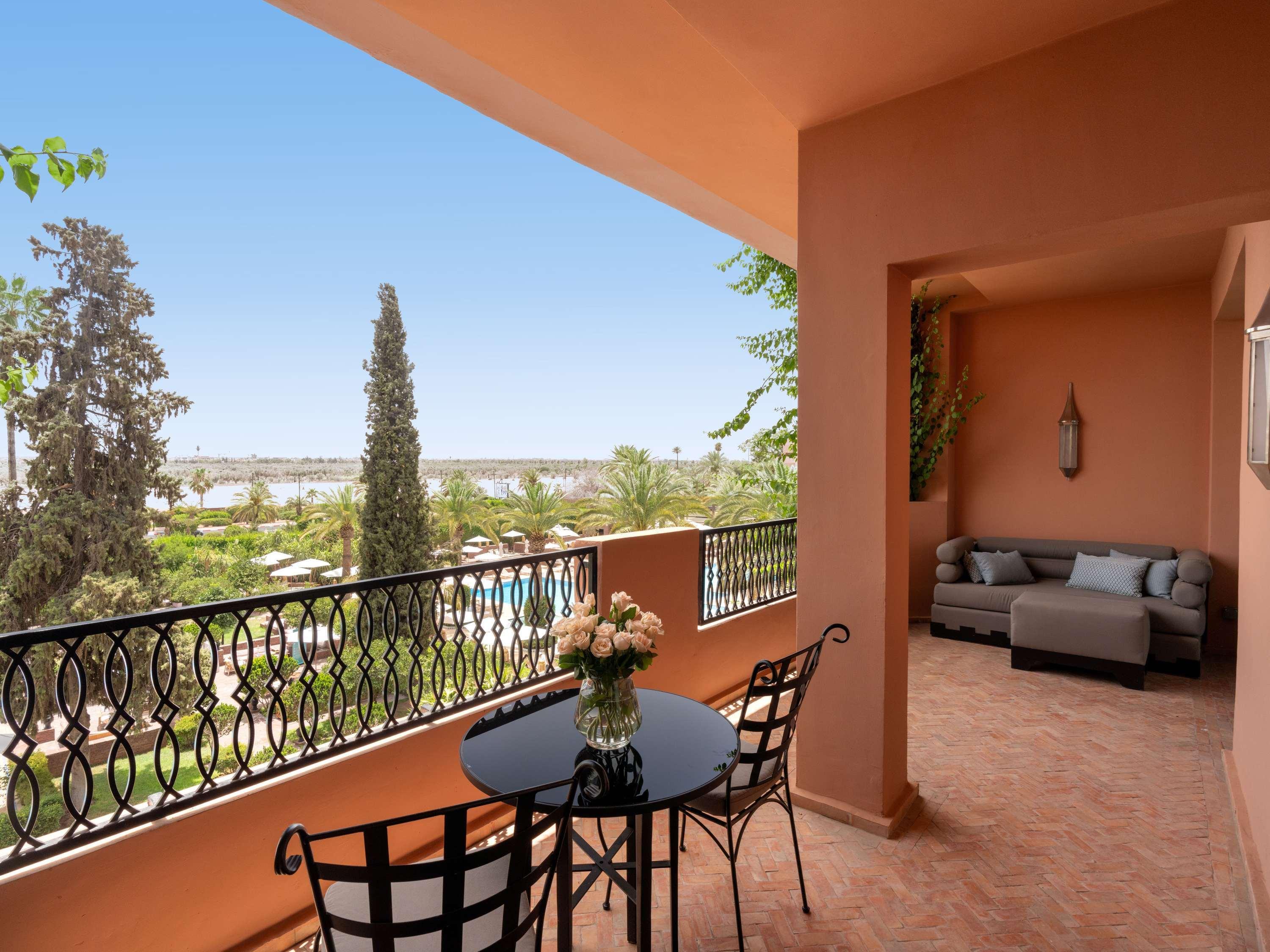 Suite with Balcony with Views
