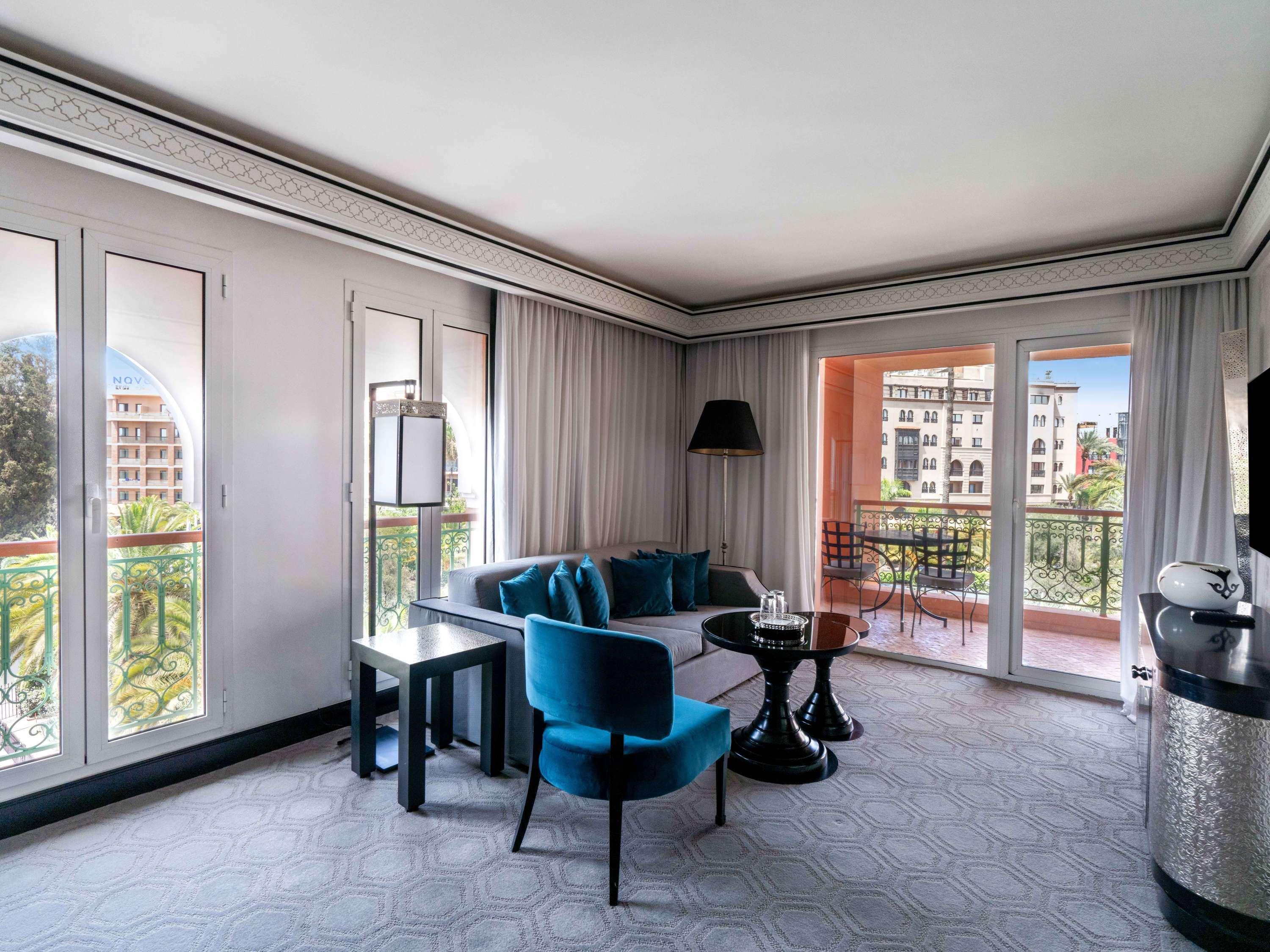 Junior Suite King Size Bed