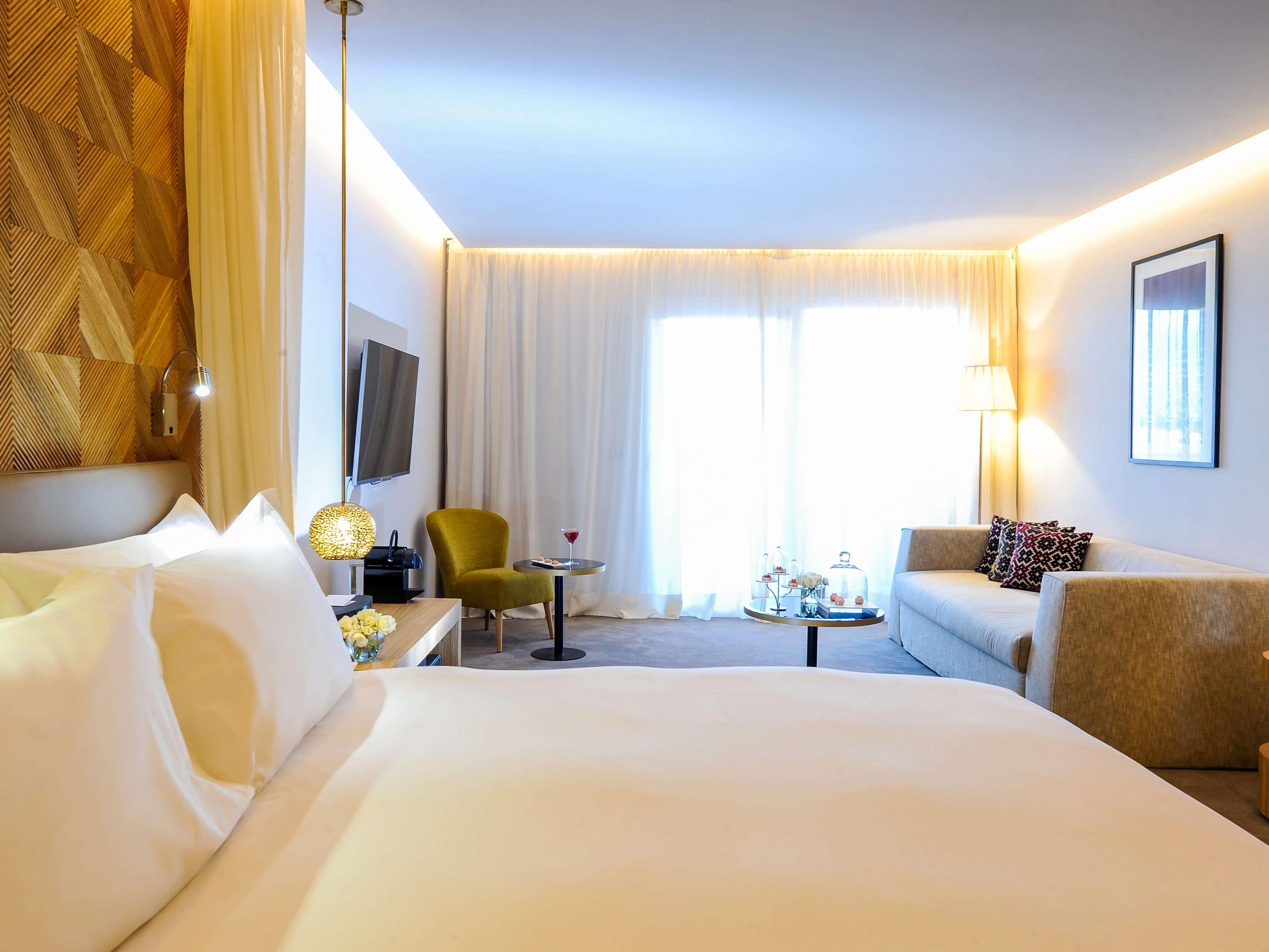 Junior Suite with Views